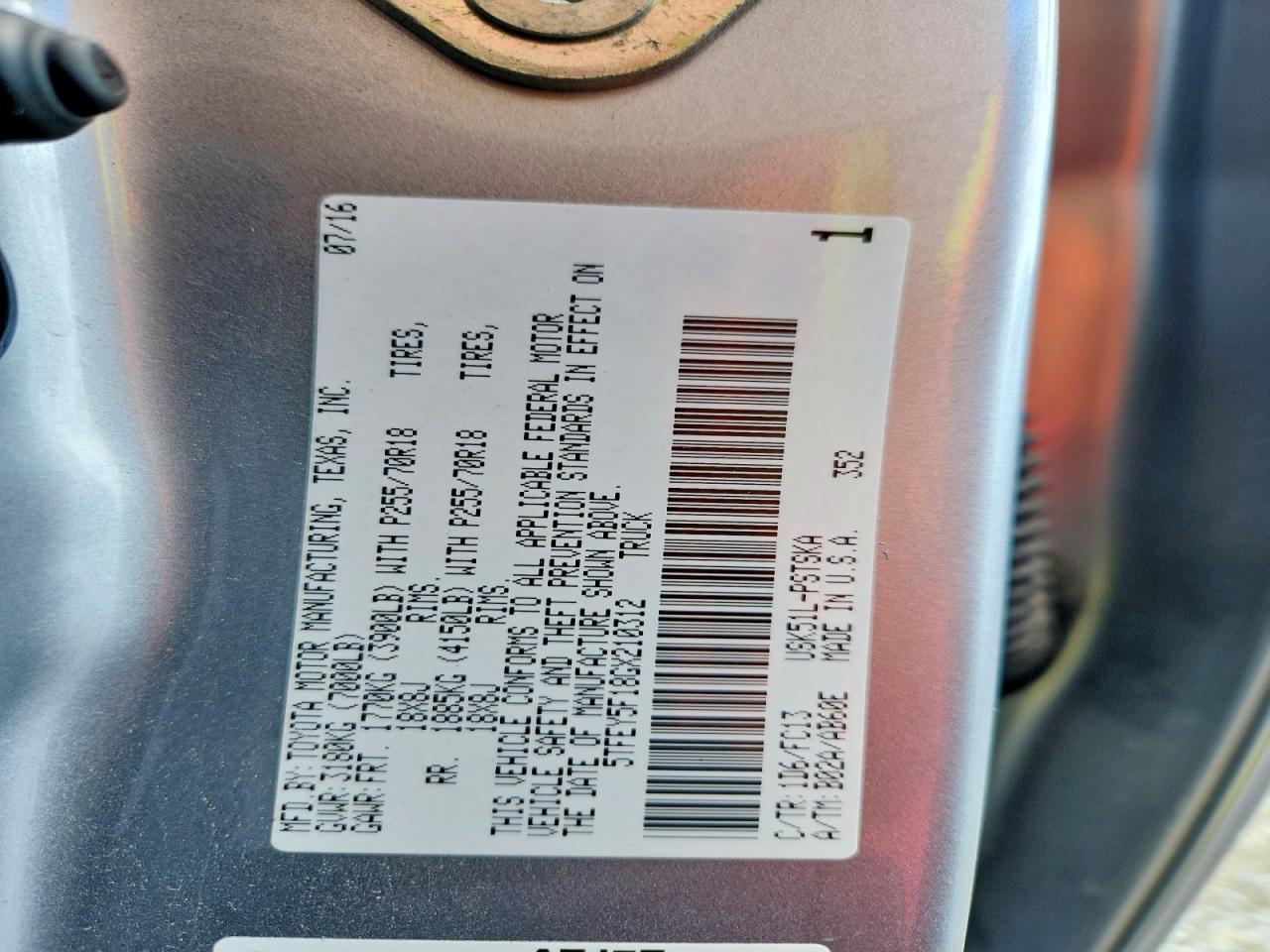 Toyota Tundra Crewmax Sr5