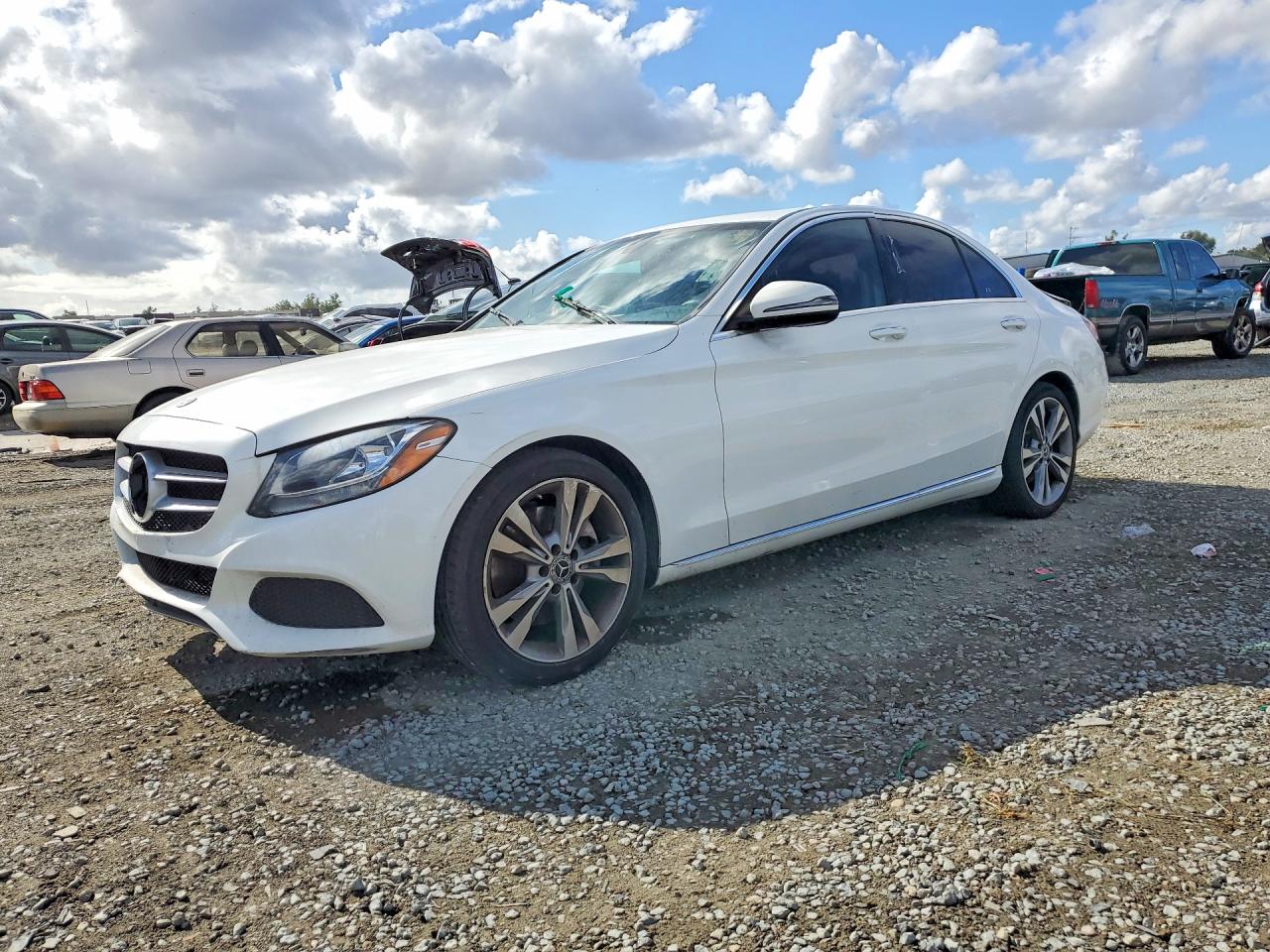 Salvage Mercedes-Benz C-Class Image
