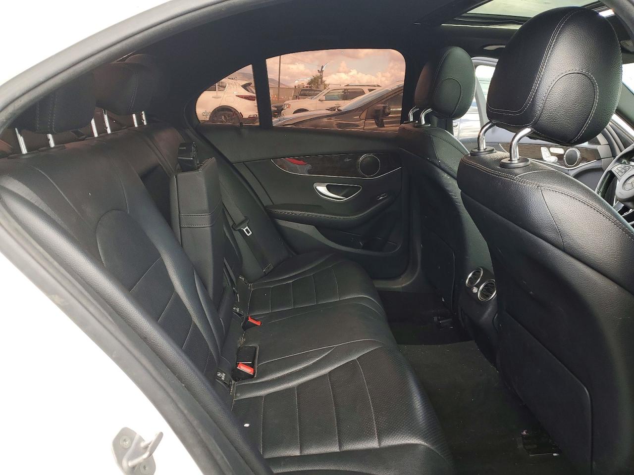 Mercedes-Benz C-Class 300