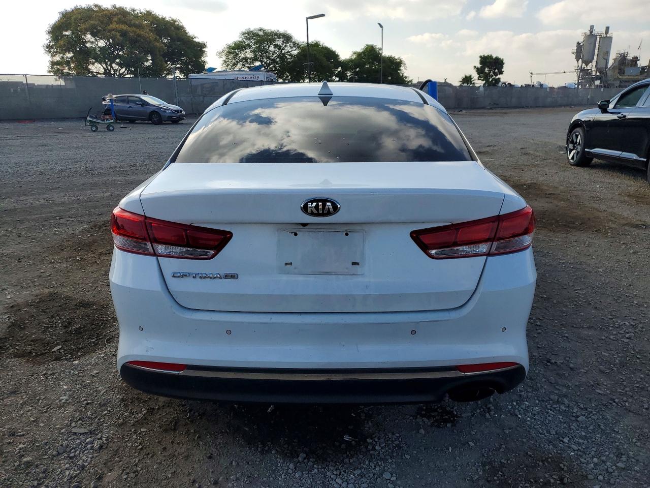 Kia Optima Lx