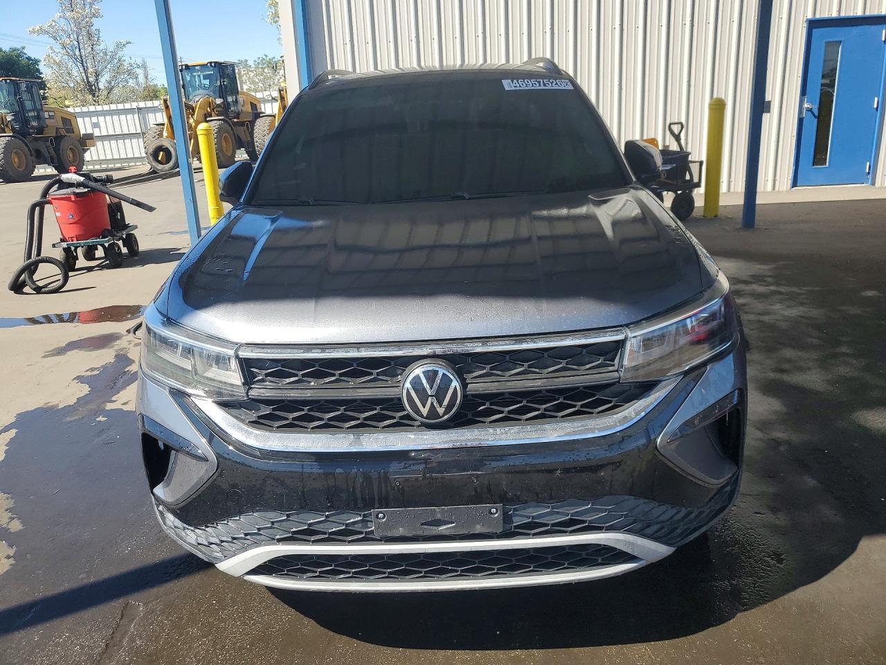 Volkswagen Taos S