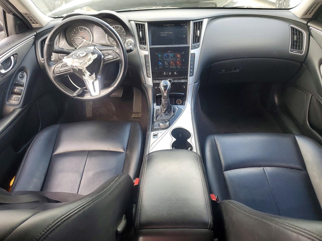 INFINITI Q50 Luxe