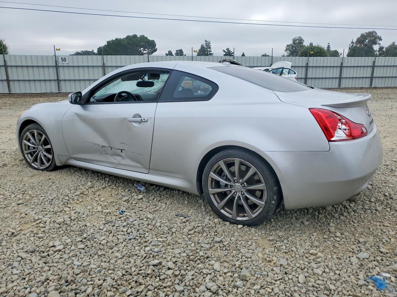 INFINITI G37
