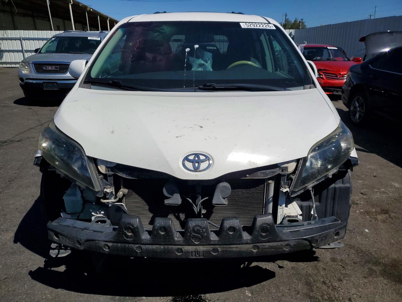 Toyota Sienna Sport