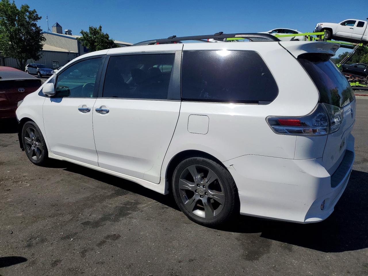 Toyota Sienna Sport