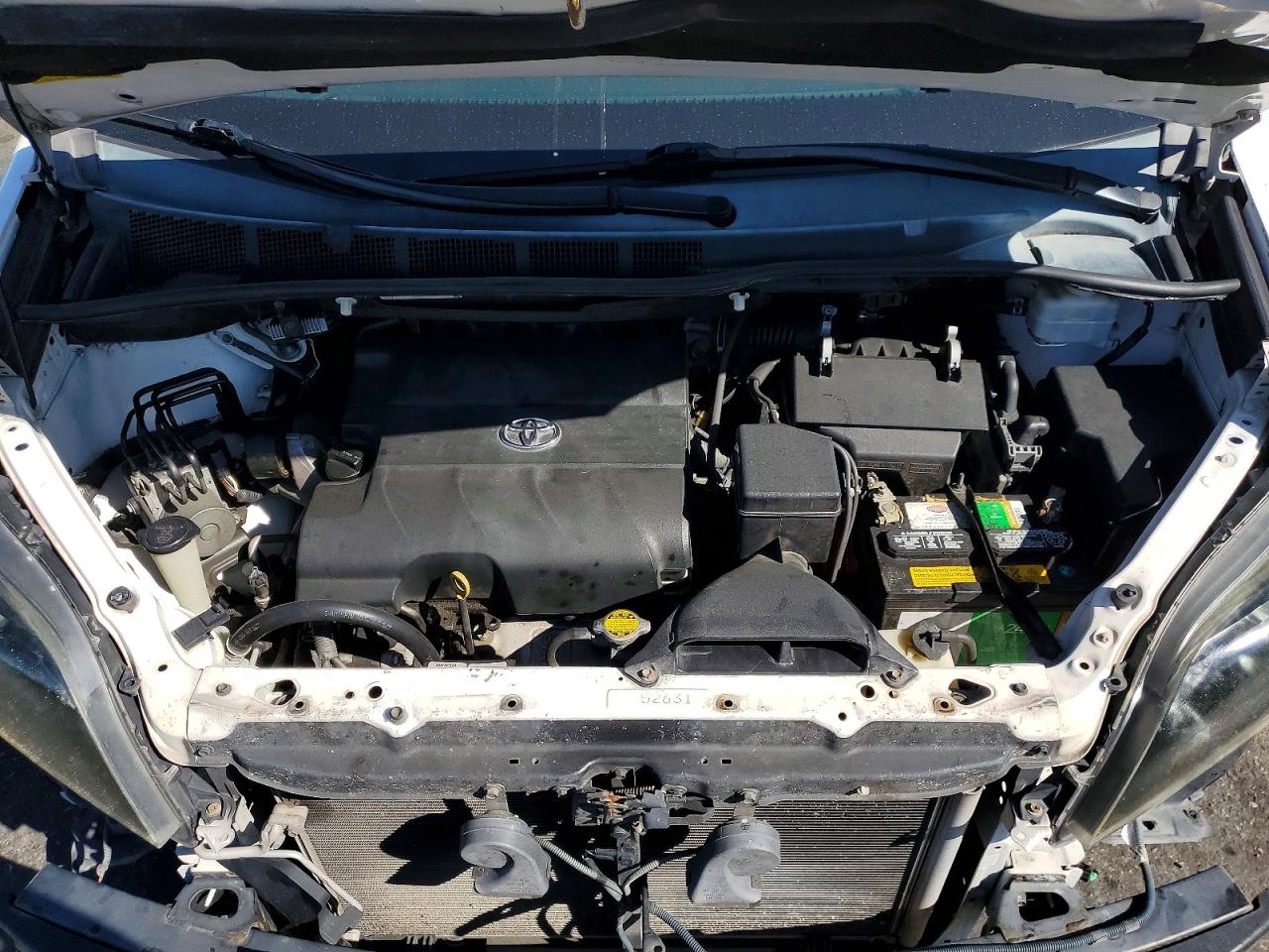 Toyota Sienna Sport