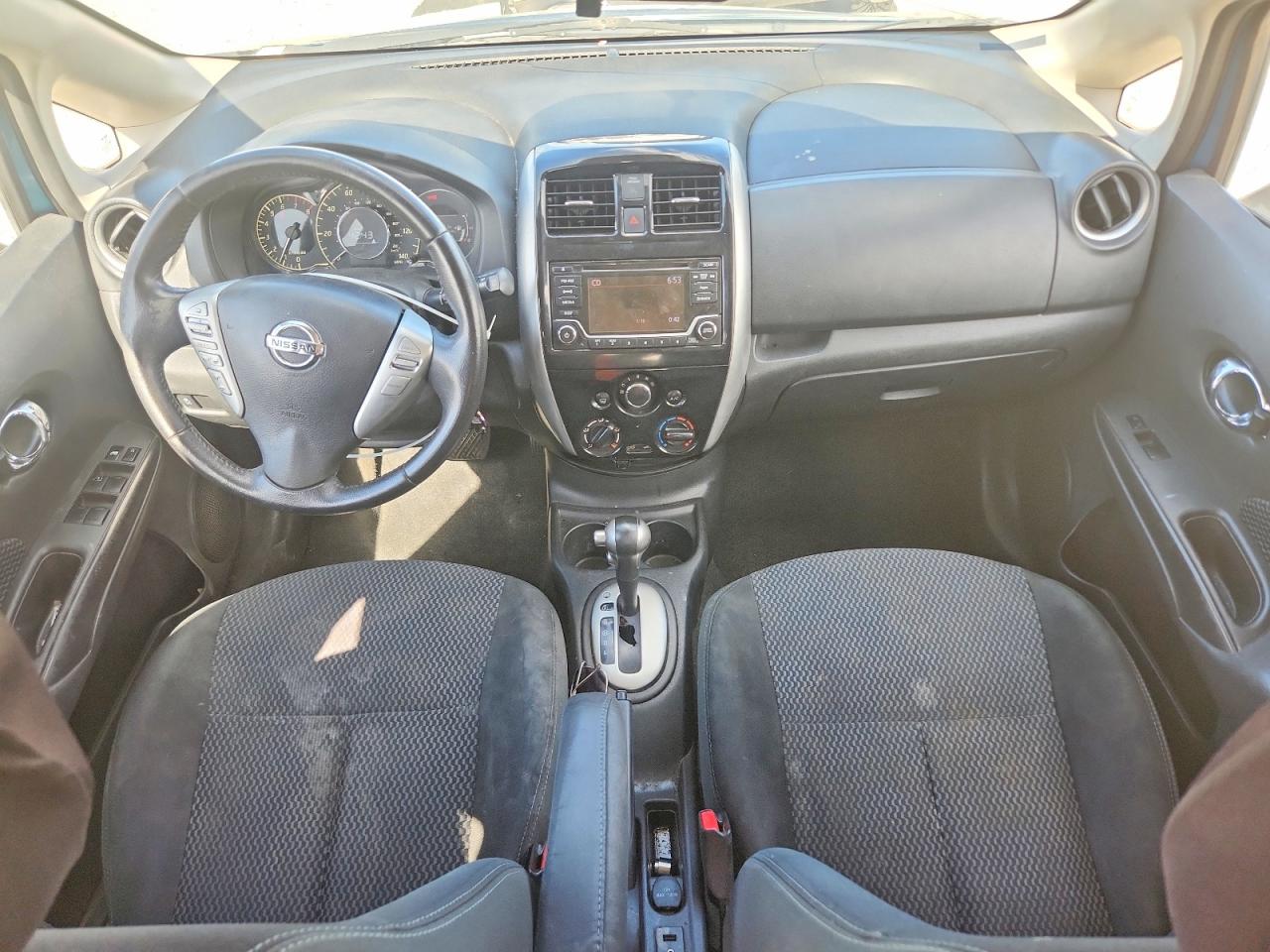 Nissan Versa Sv