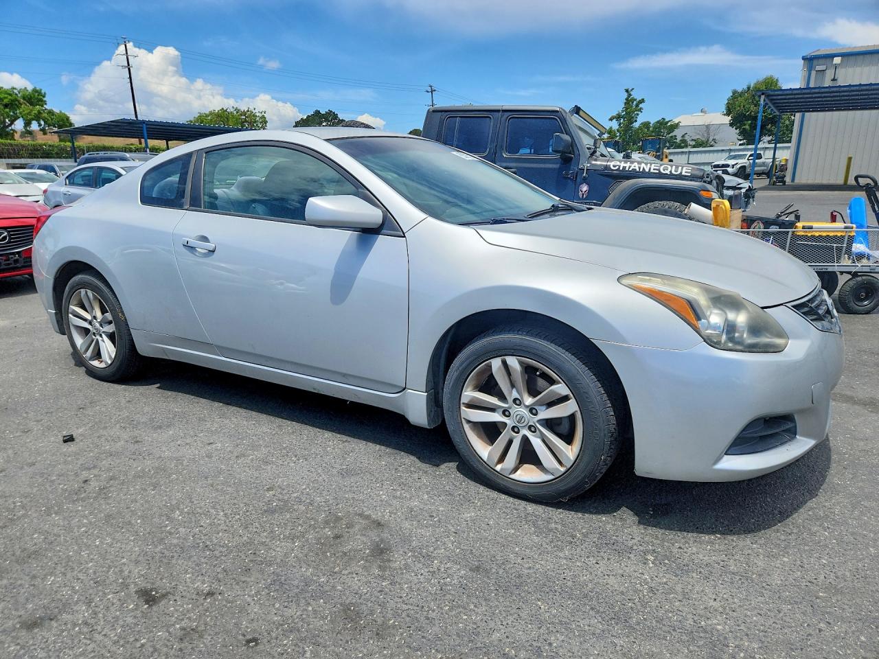 Nissan Altima S