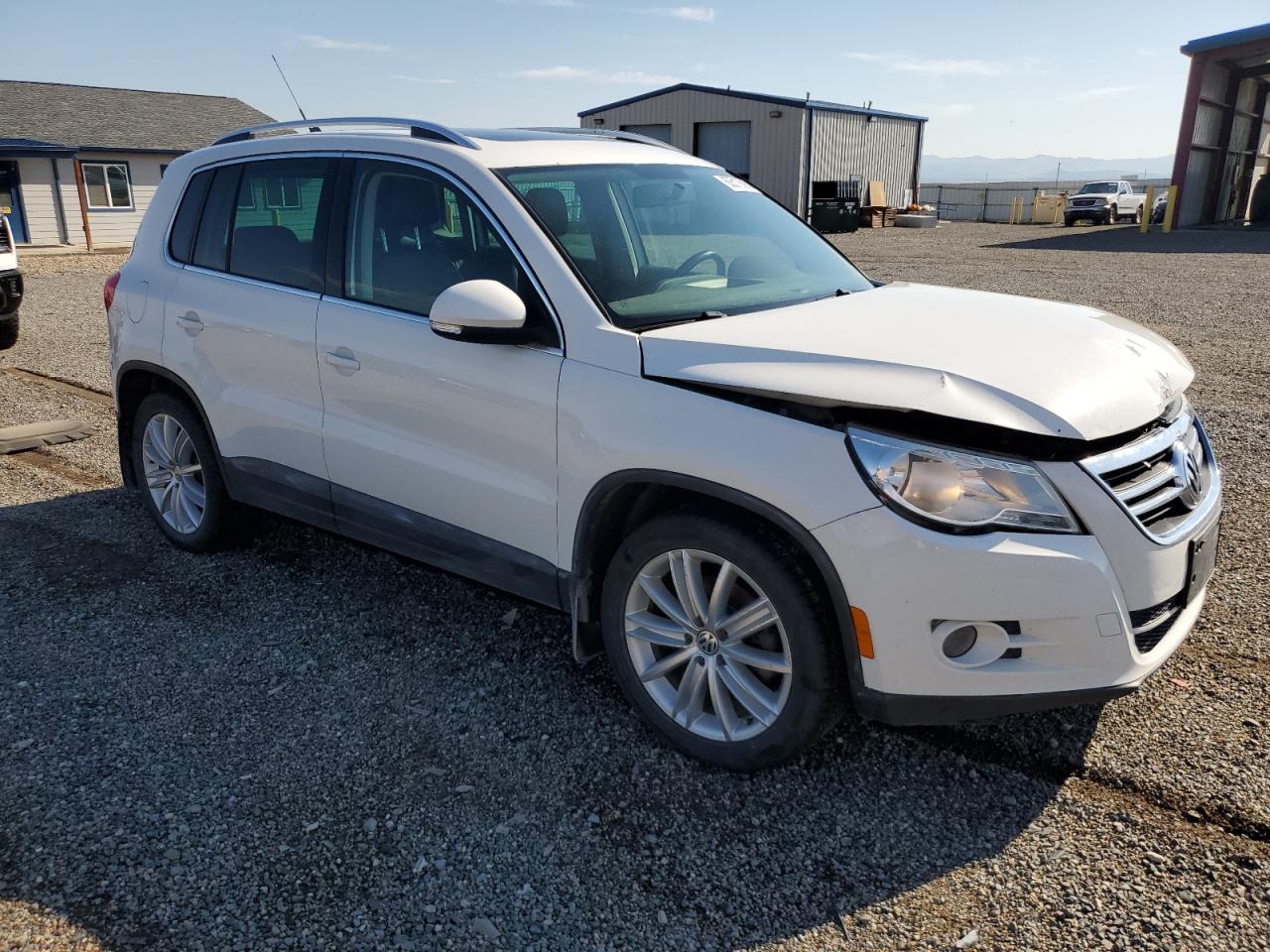 Volkswagen Tiguan S