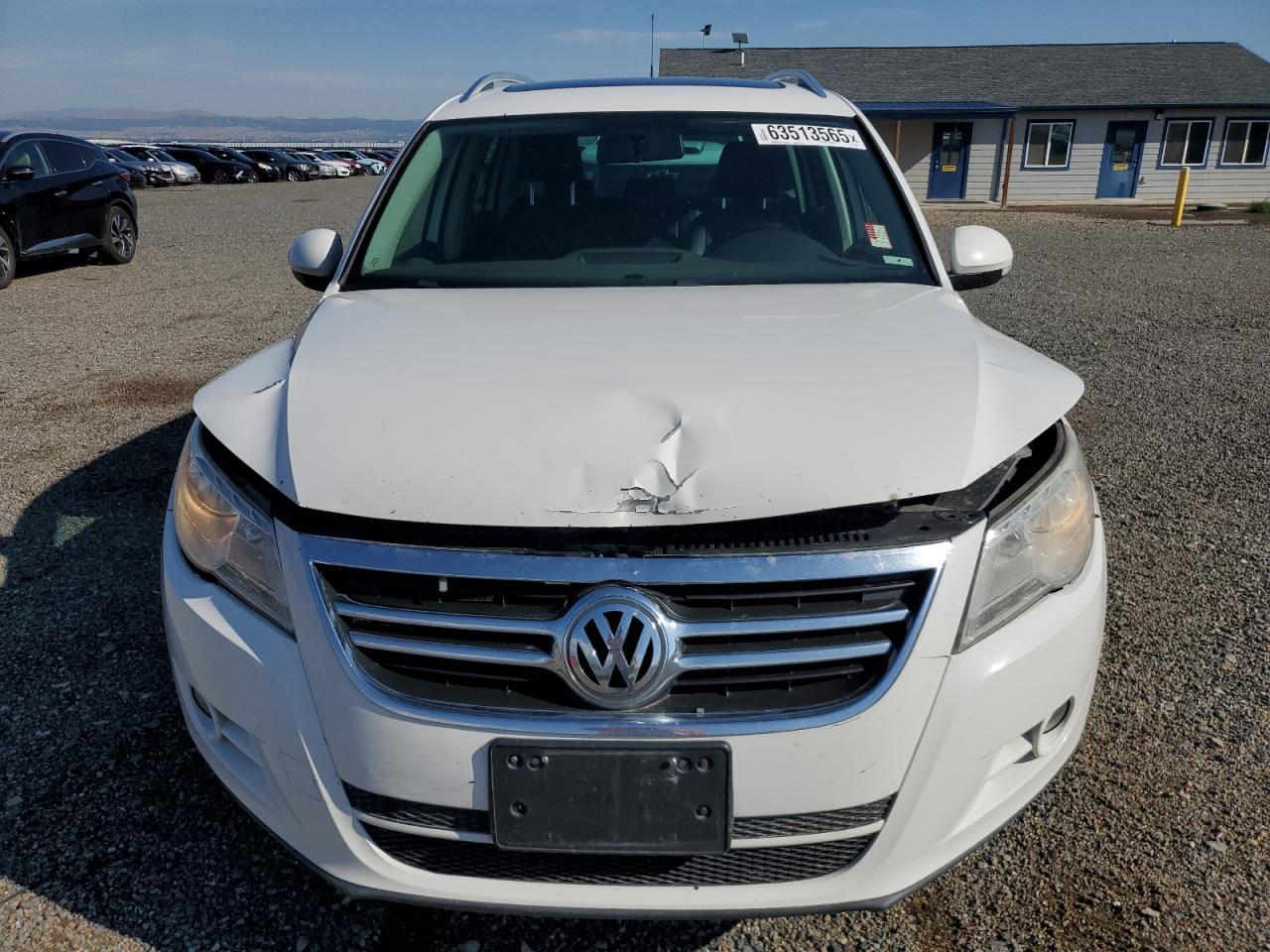 Volkswagen Tiguan S
