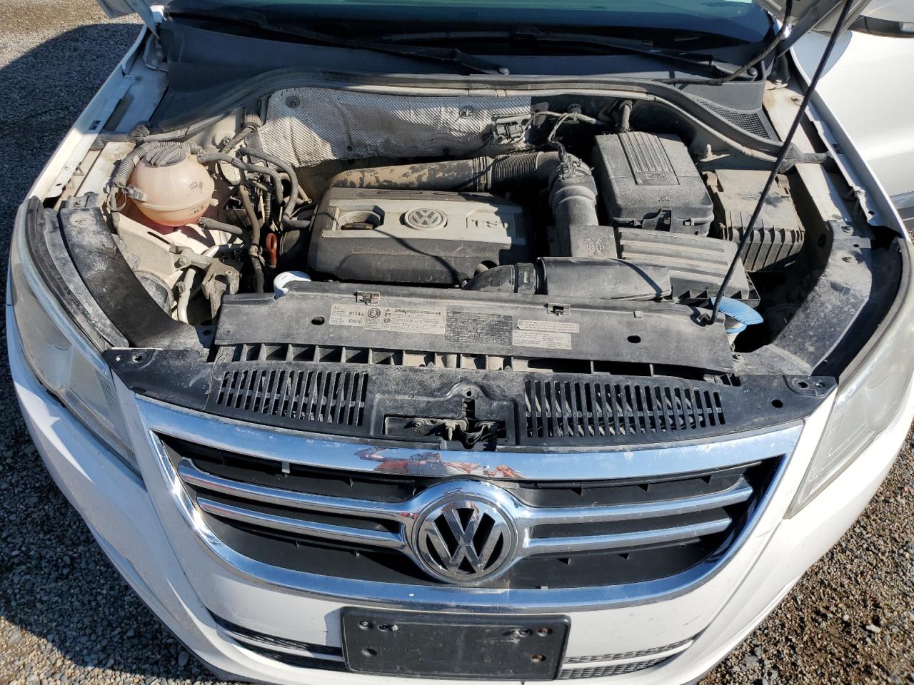 Volkswagen Tiguan S