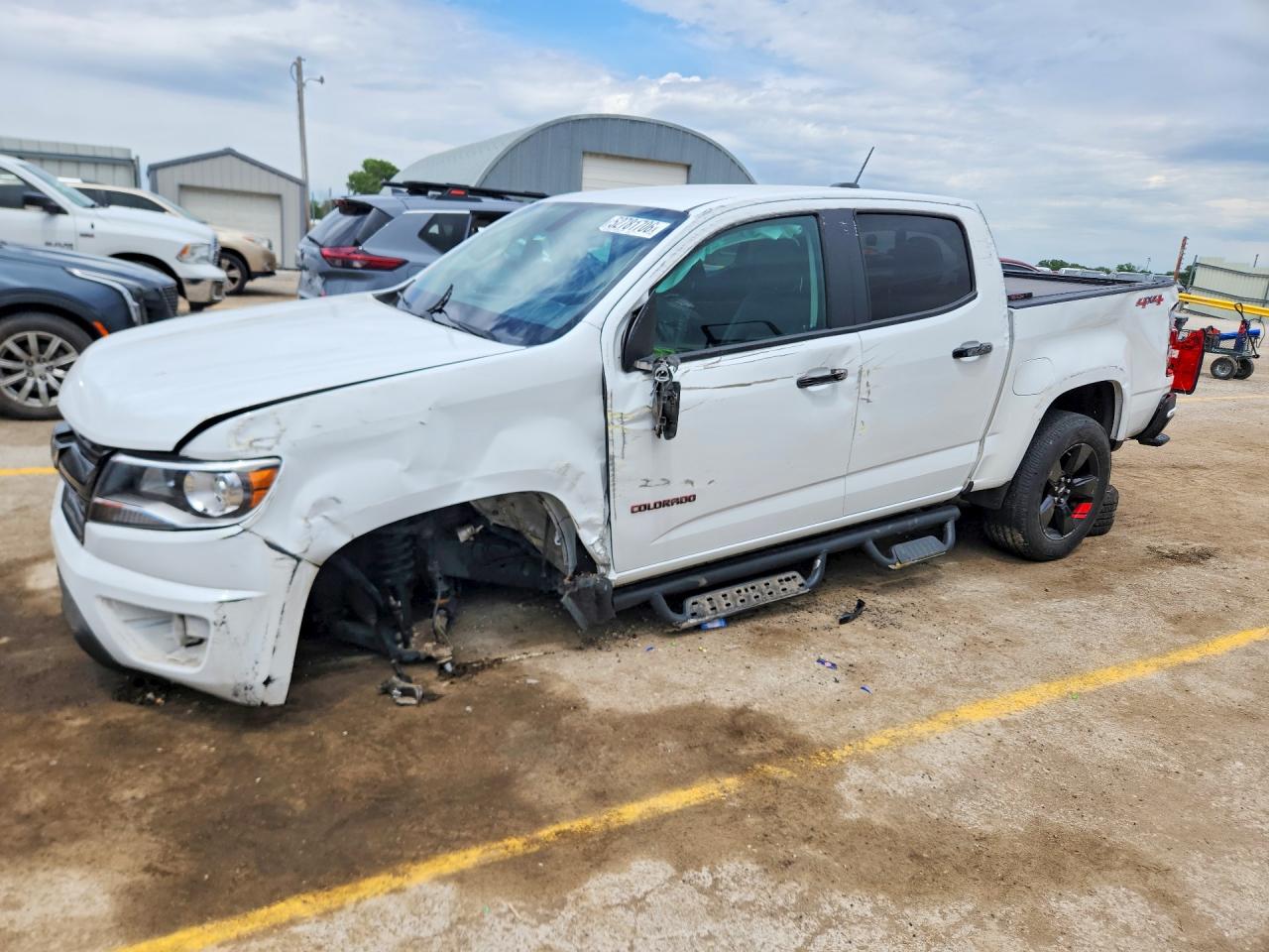Salvage Chevrolet Colorado Image