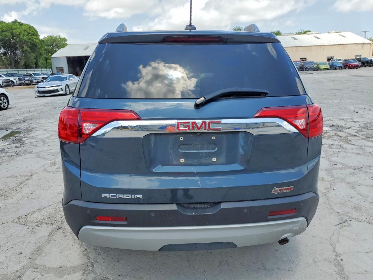 GMC Acadia Sle