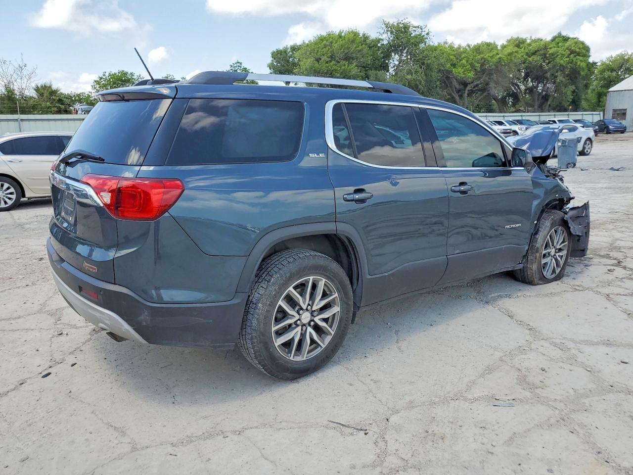 GMC Acadia Sle