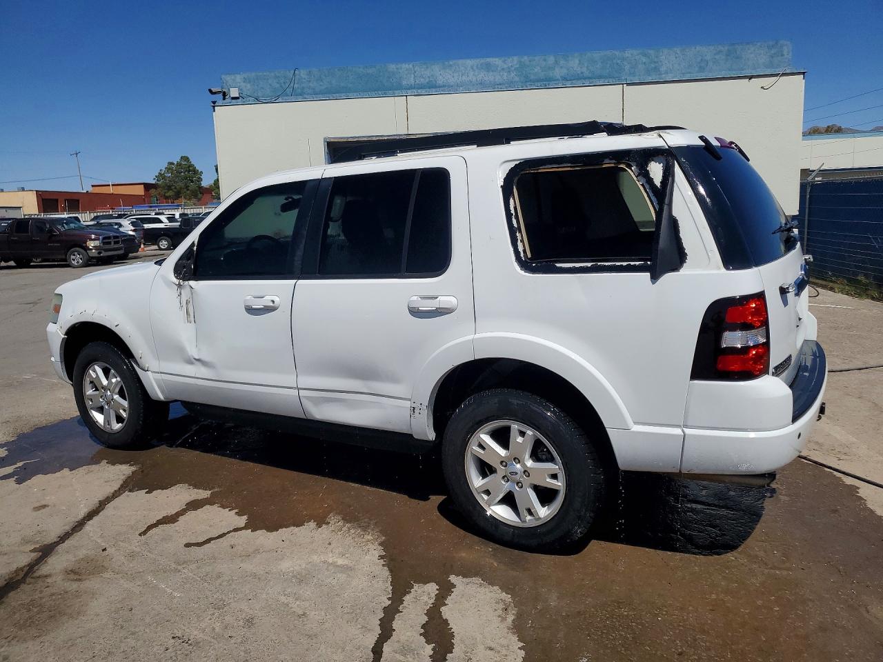 Ford Explorer Xlt