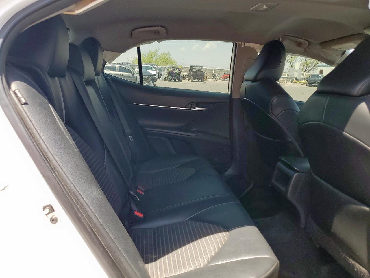 Toyota Camry Se