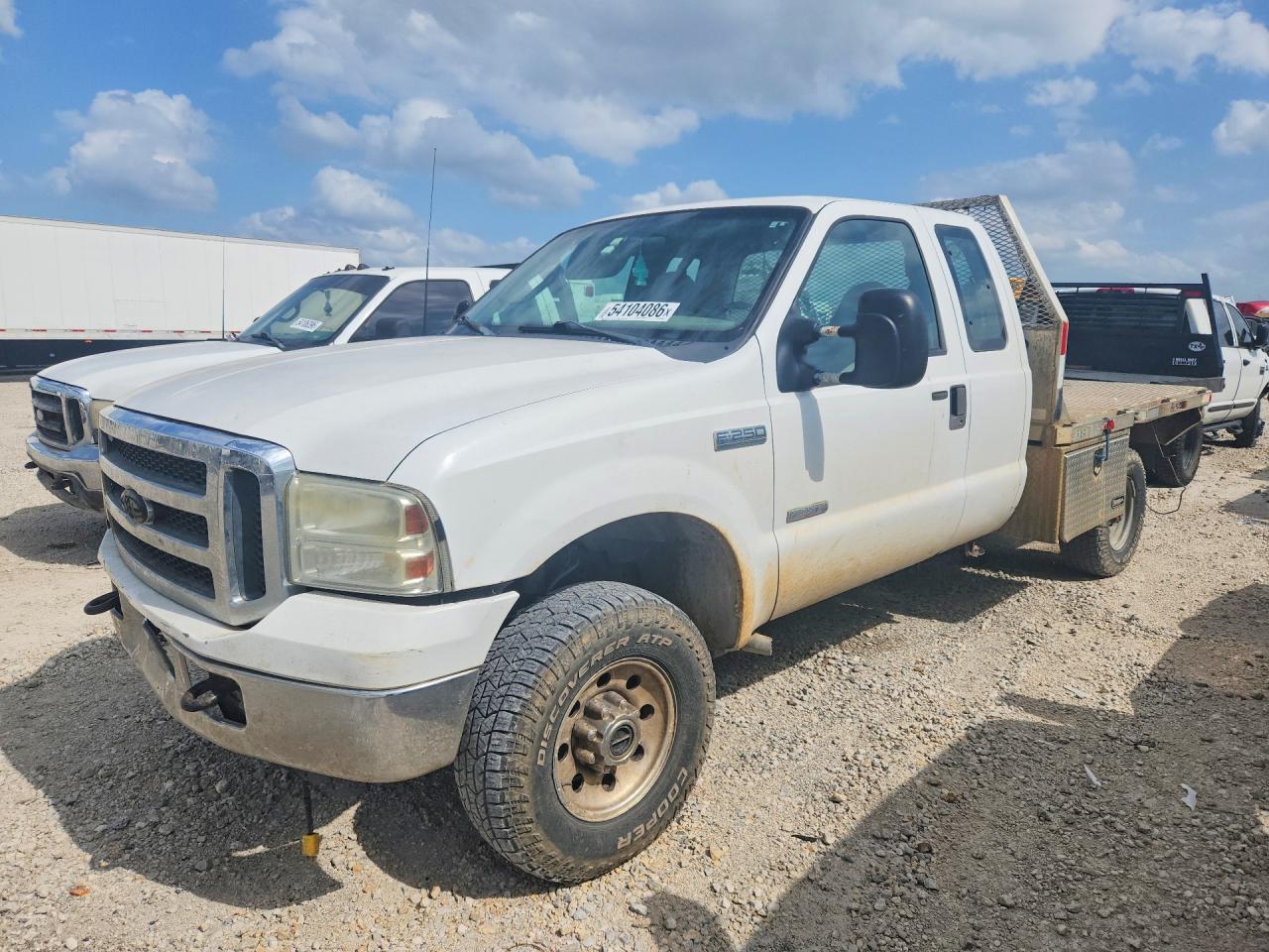 Salvage Ford F-350 Image