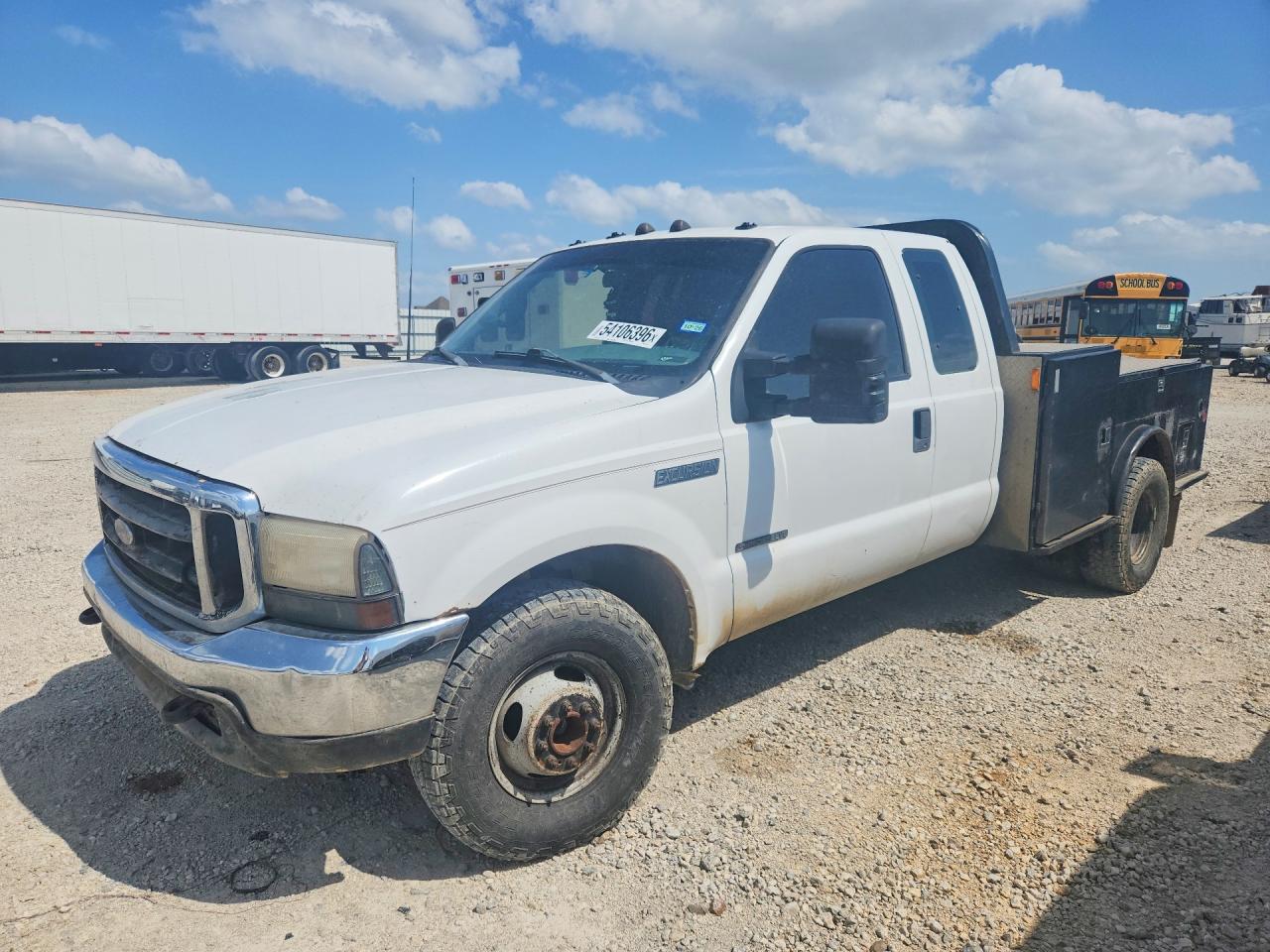 Salvage Ford F-350 Image