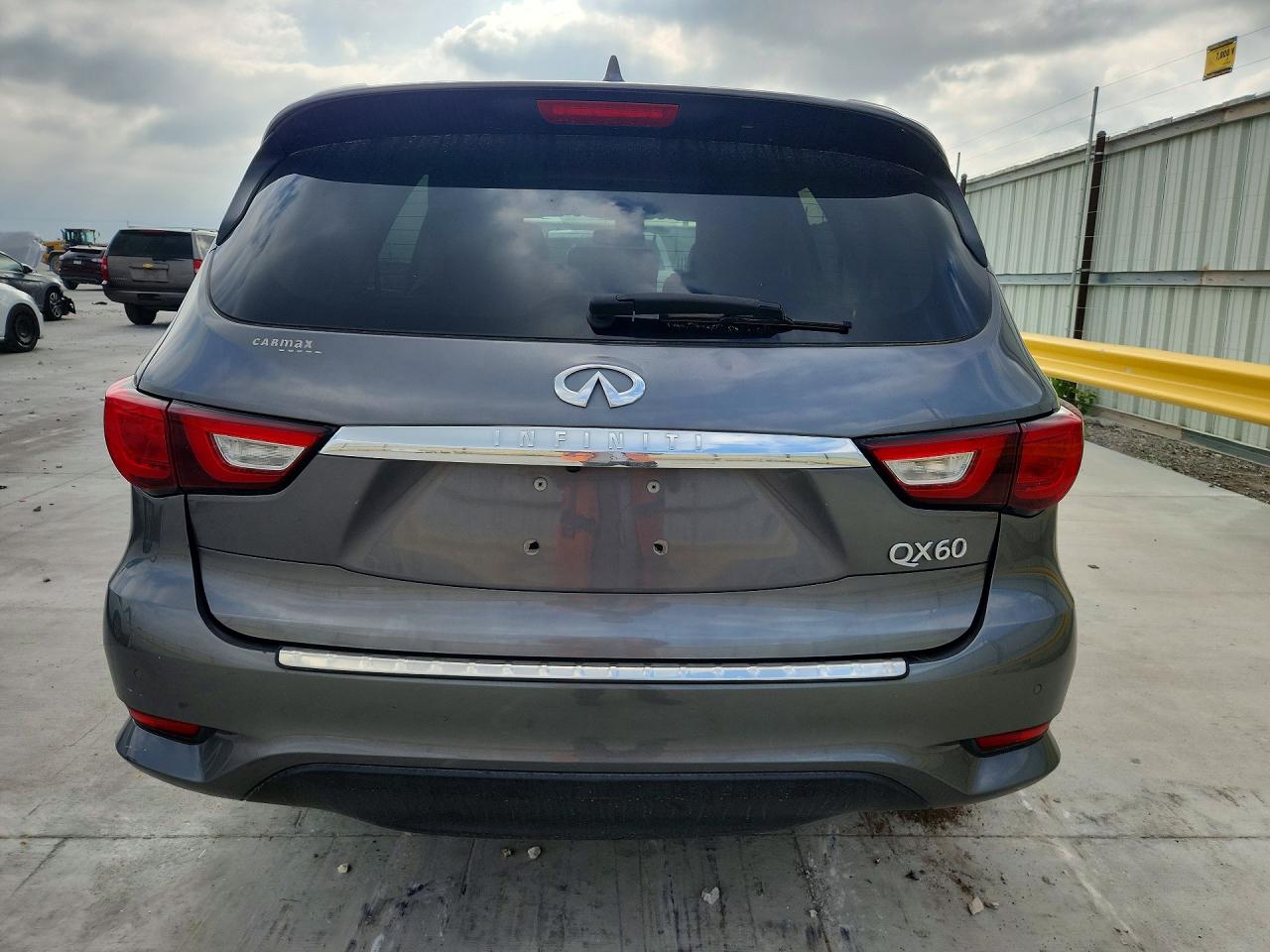 INFINITI Qx Base