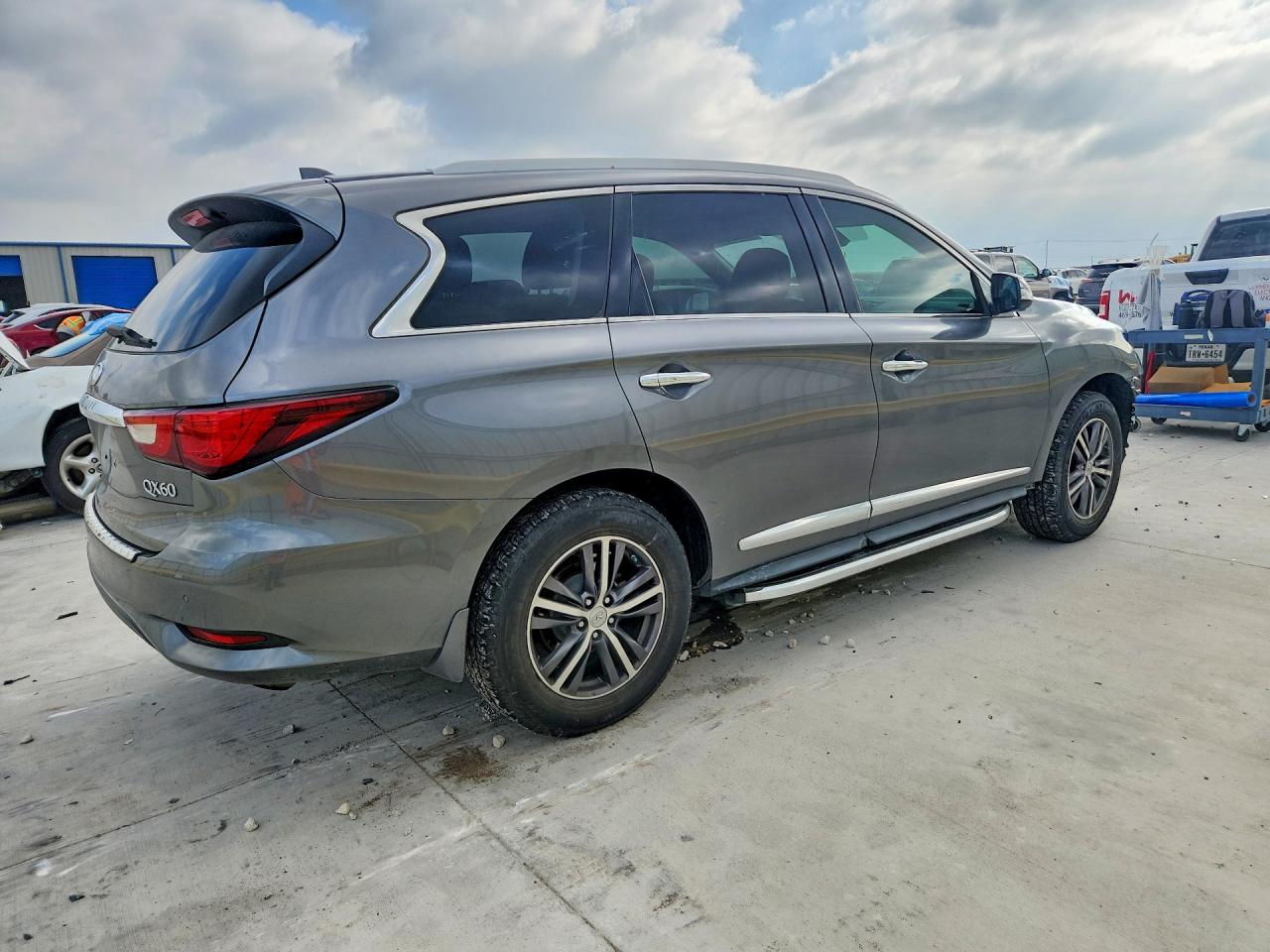INFINITI Qx Base