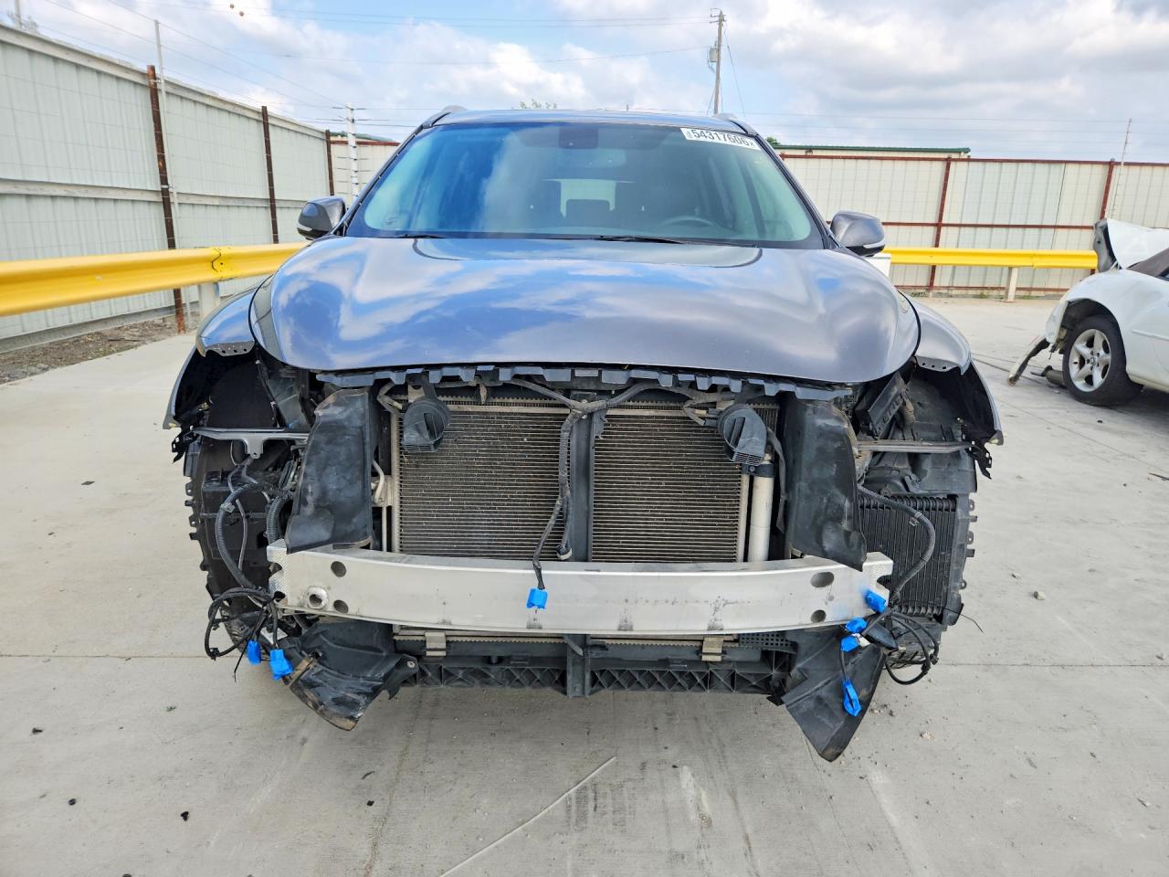 INFINITI Qx Base