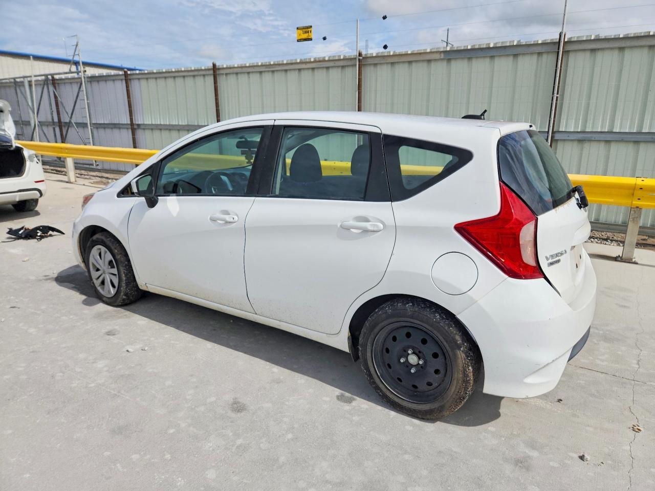 Nissan Versa Sv
