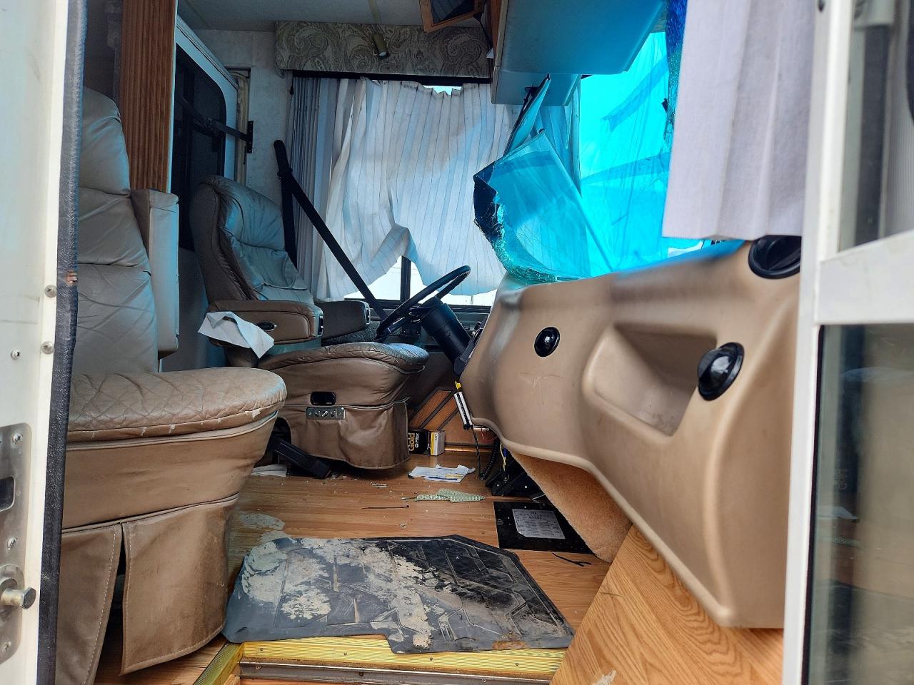 Frht Recreational Vehicle