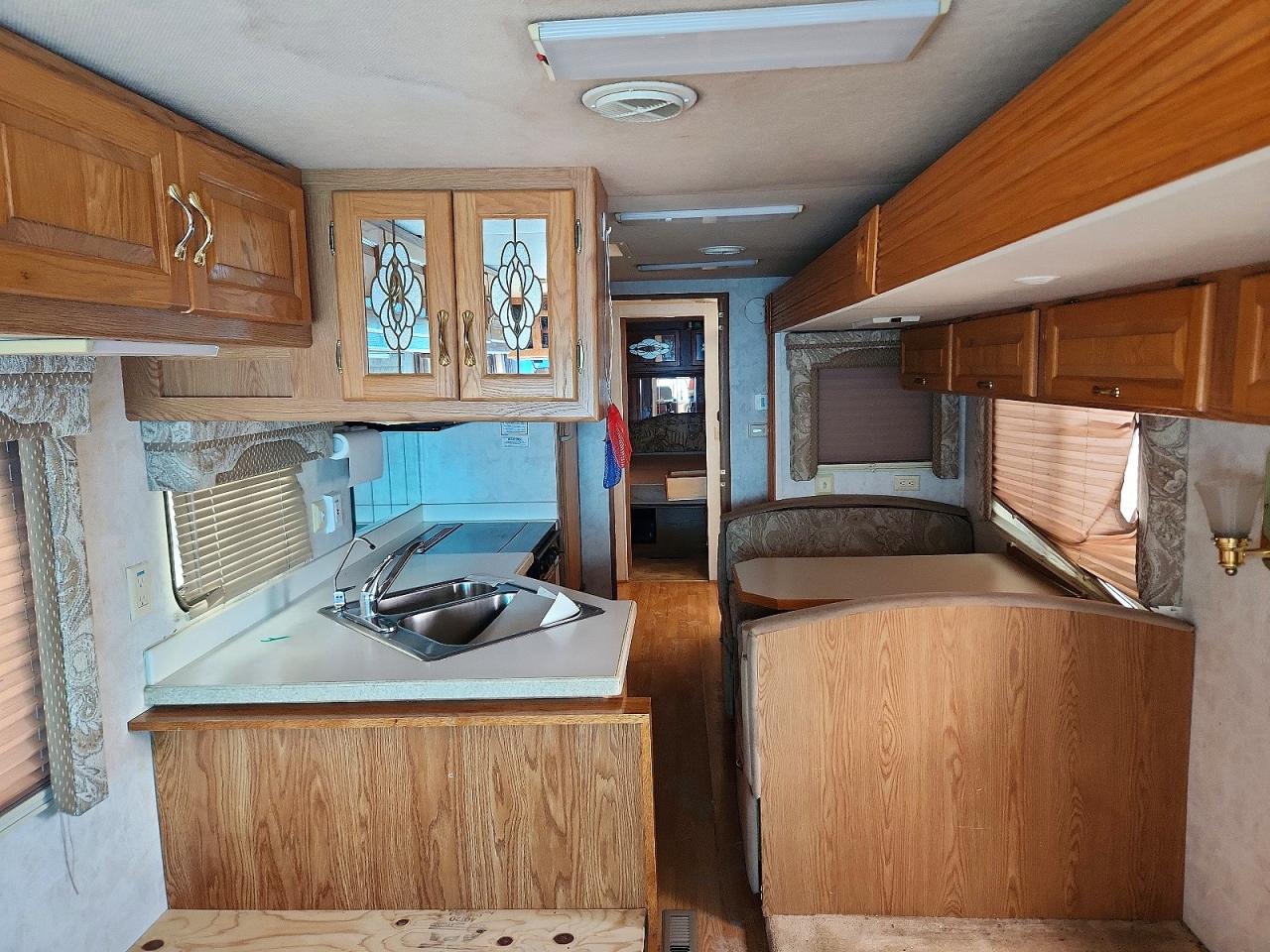 Frht Recreational Vehicle