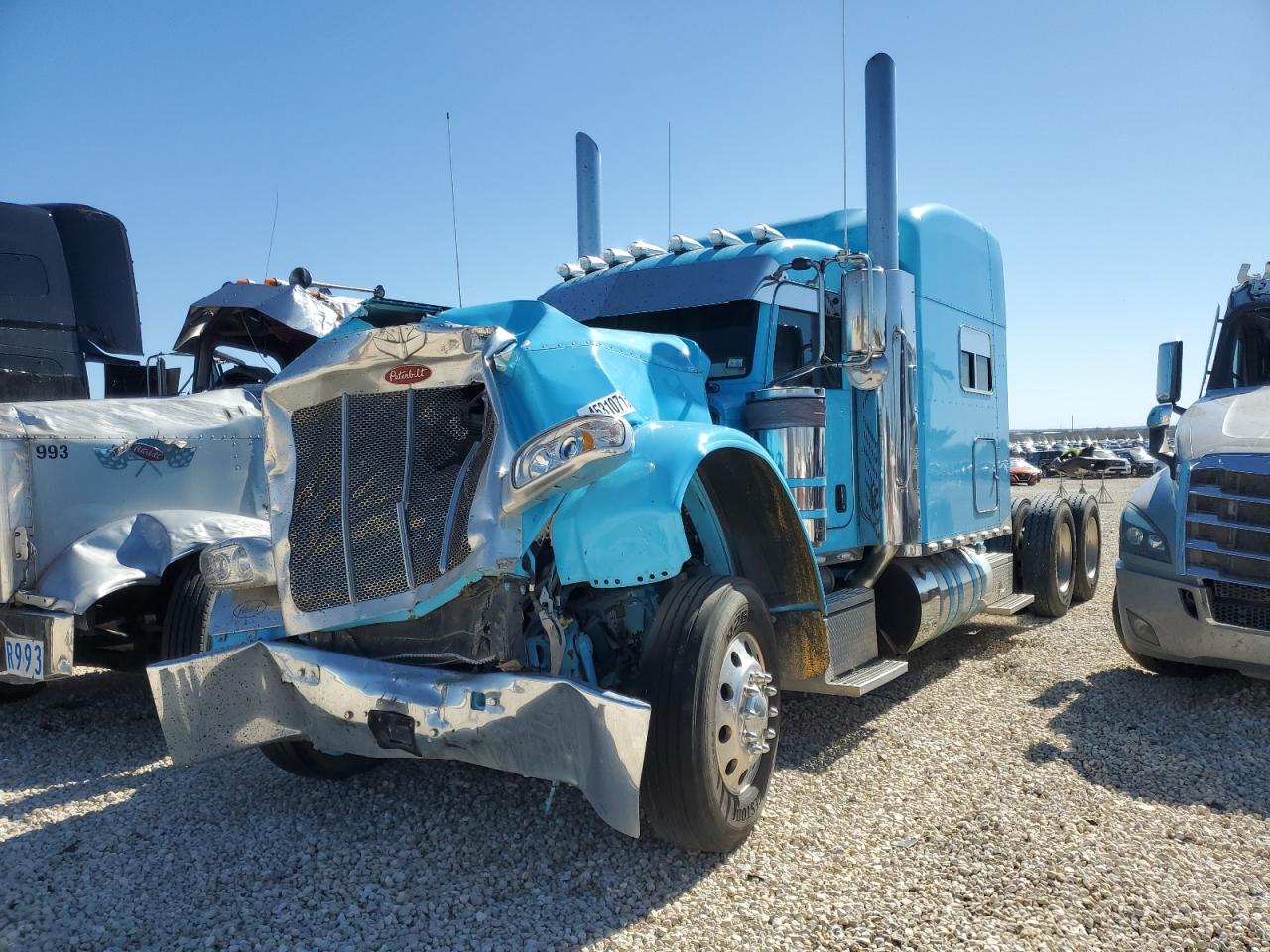 Peterbilt 389