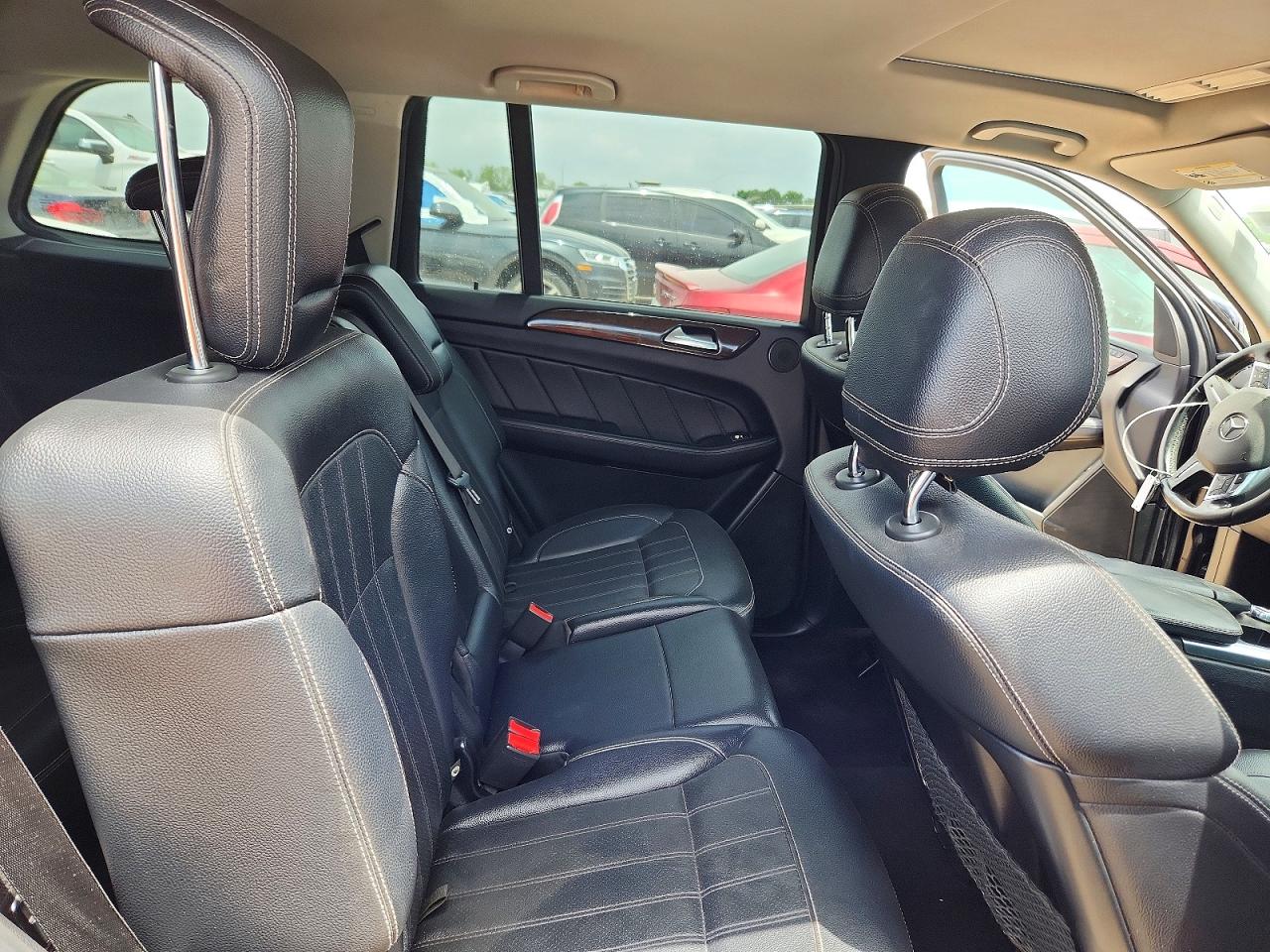 Mercedes-Benz G-Class 450 4matic