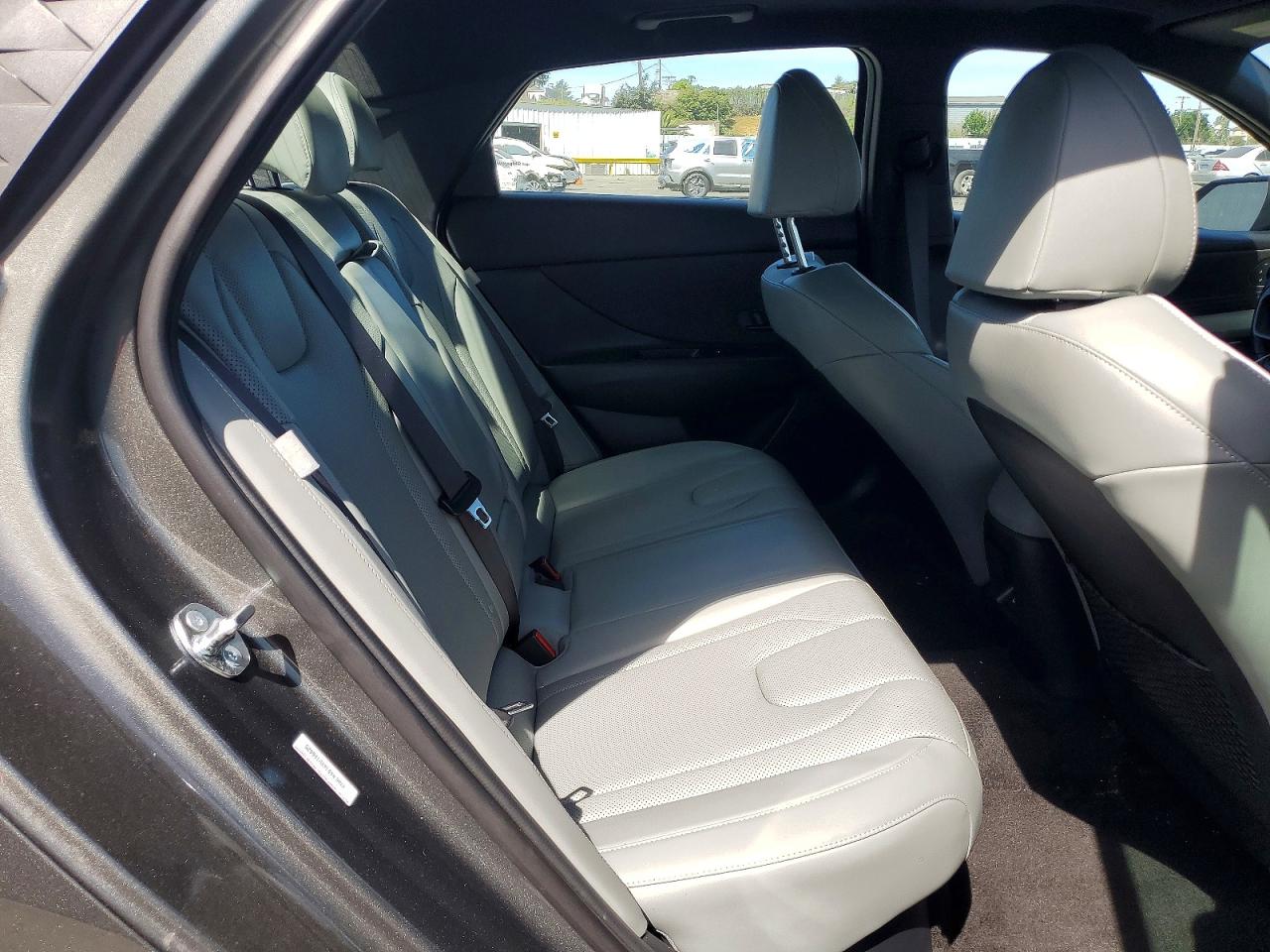 Hyundai ELANTRA Limited