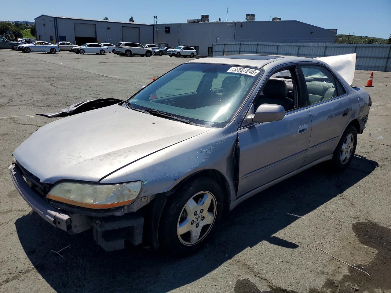 Salvage Honda Accord Image