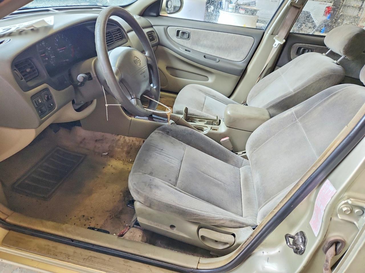 Nissan Altima Xe