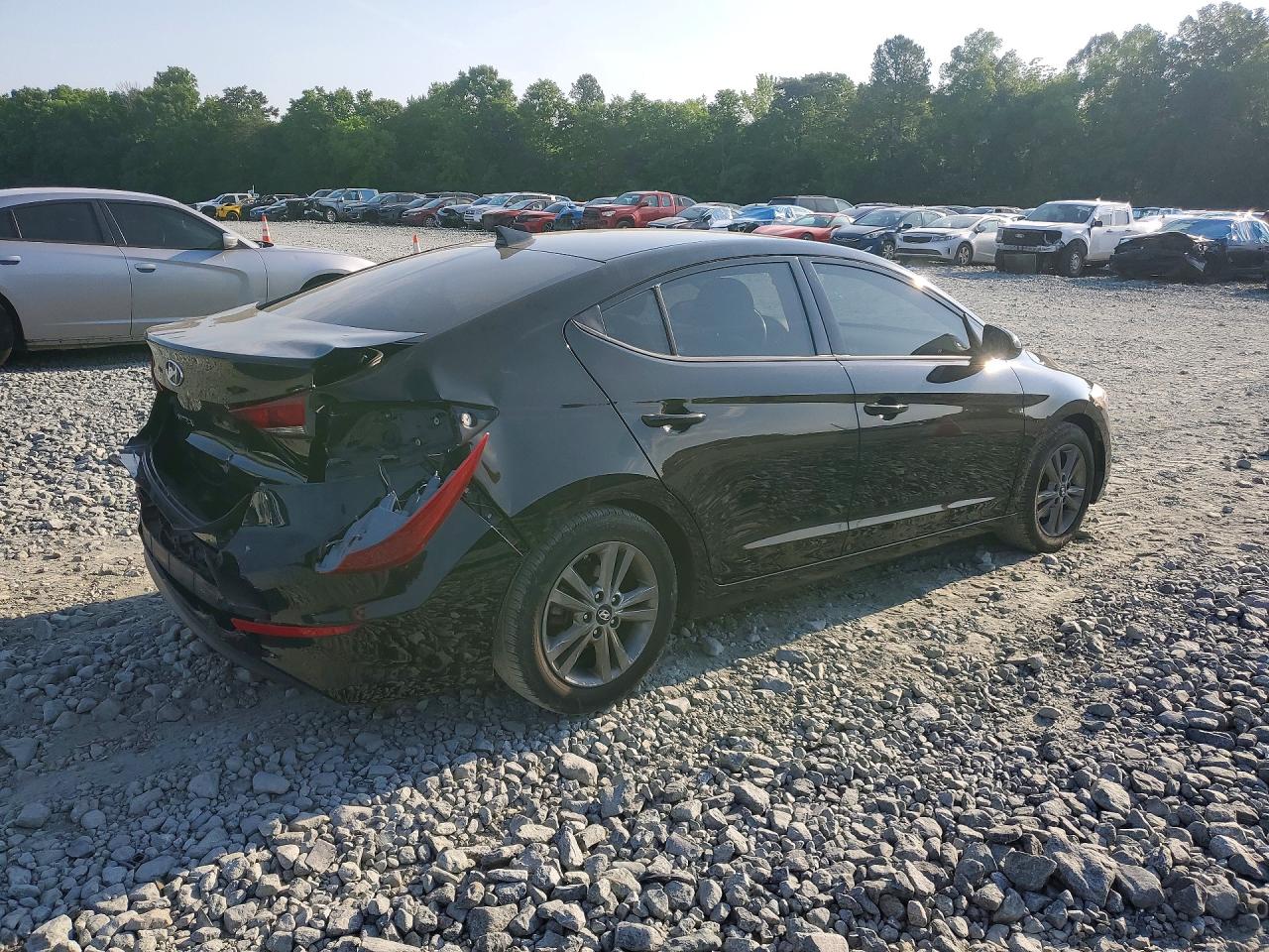 Hyundai ELANTRA Sel