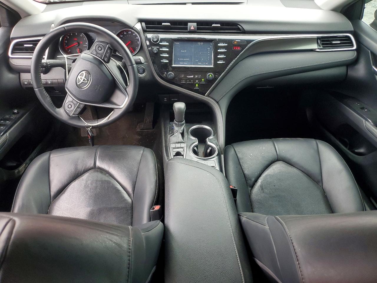 Toyota Camry Xse