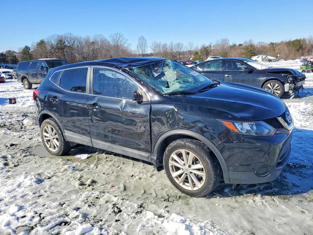 Nissan Rogue S