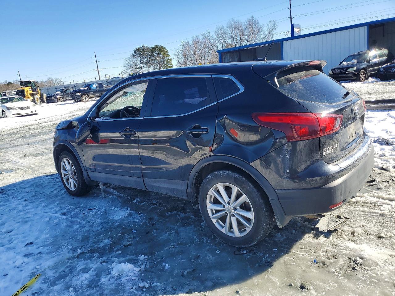 Nissan Rogue S