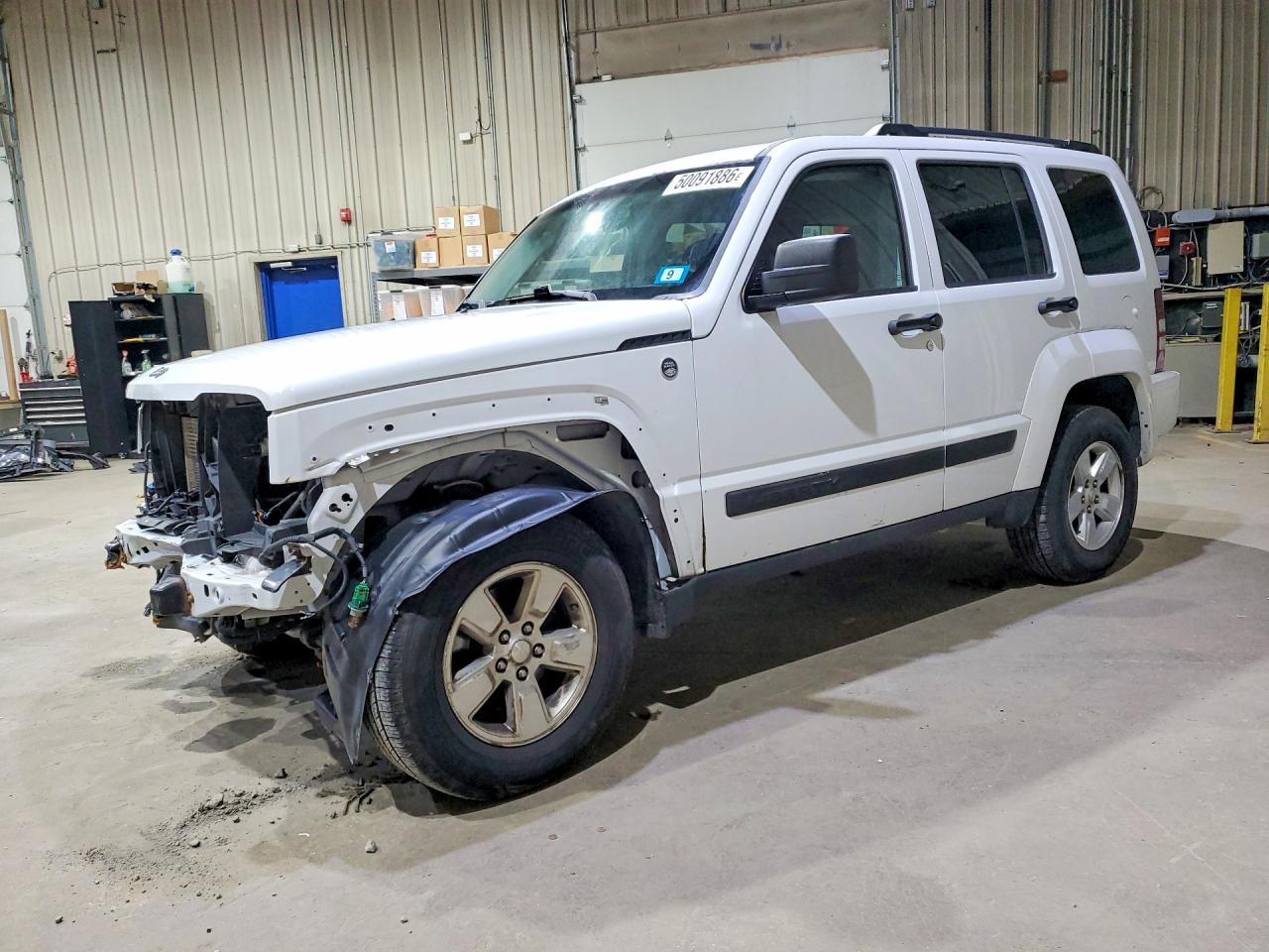 Salvage Jeep Liberty Image