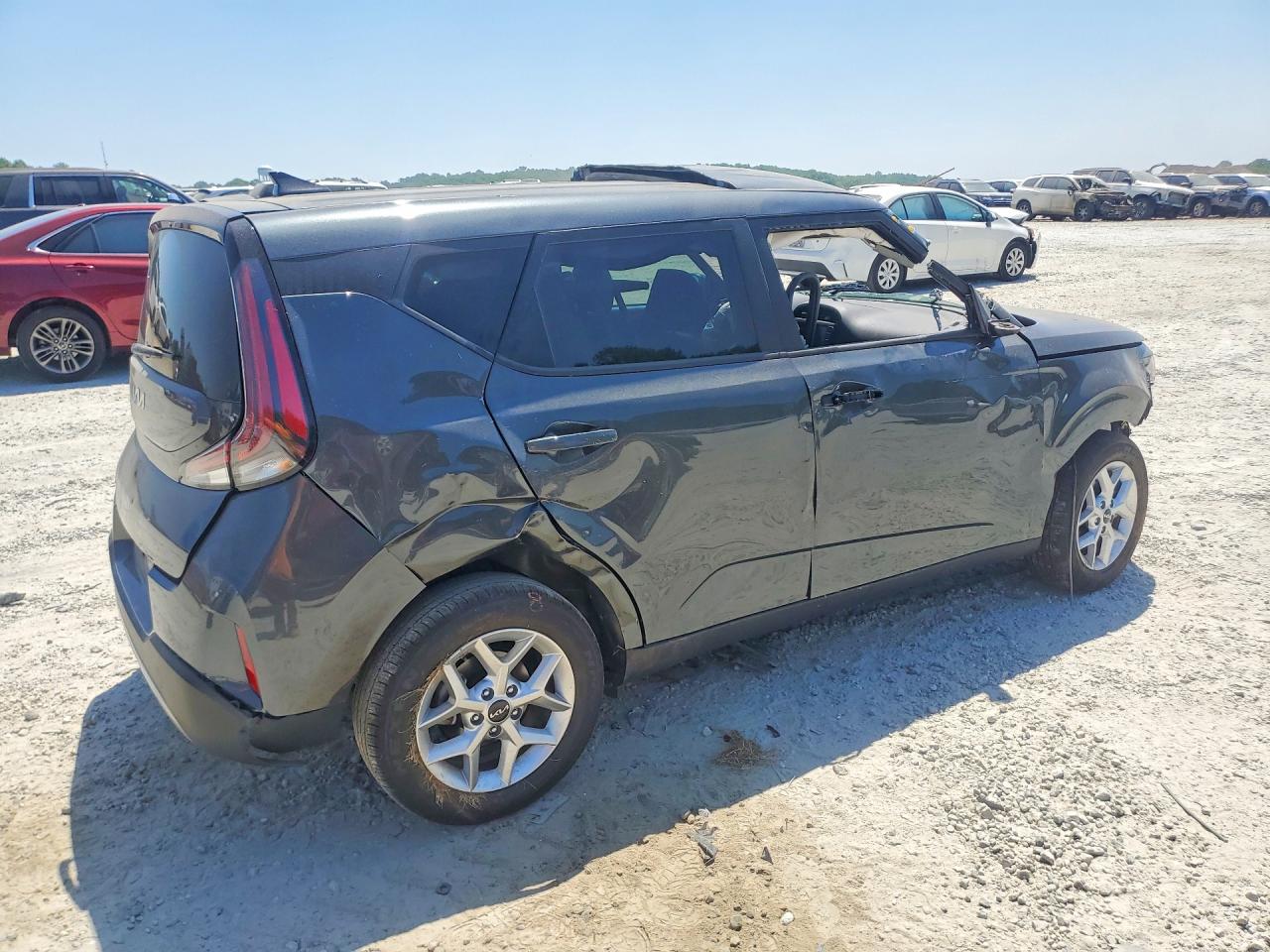 Kia Soul Lx