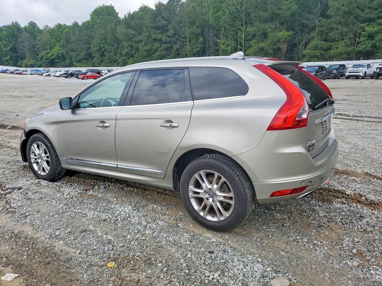 Volvo XC60 T5 Premier+