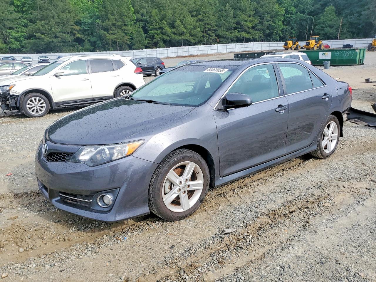 Salvage Toyota Camry Image