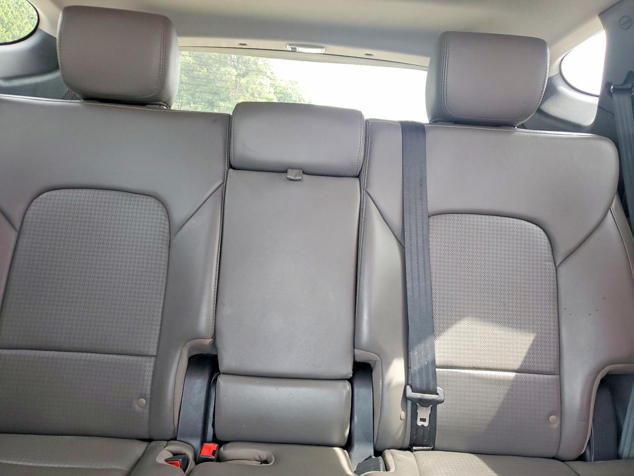 Hyundai SANTA FE 2.0t