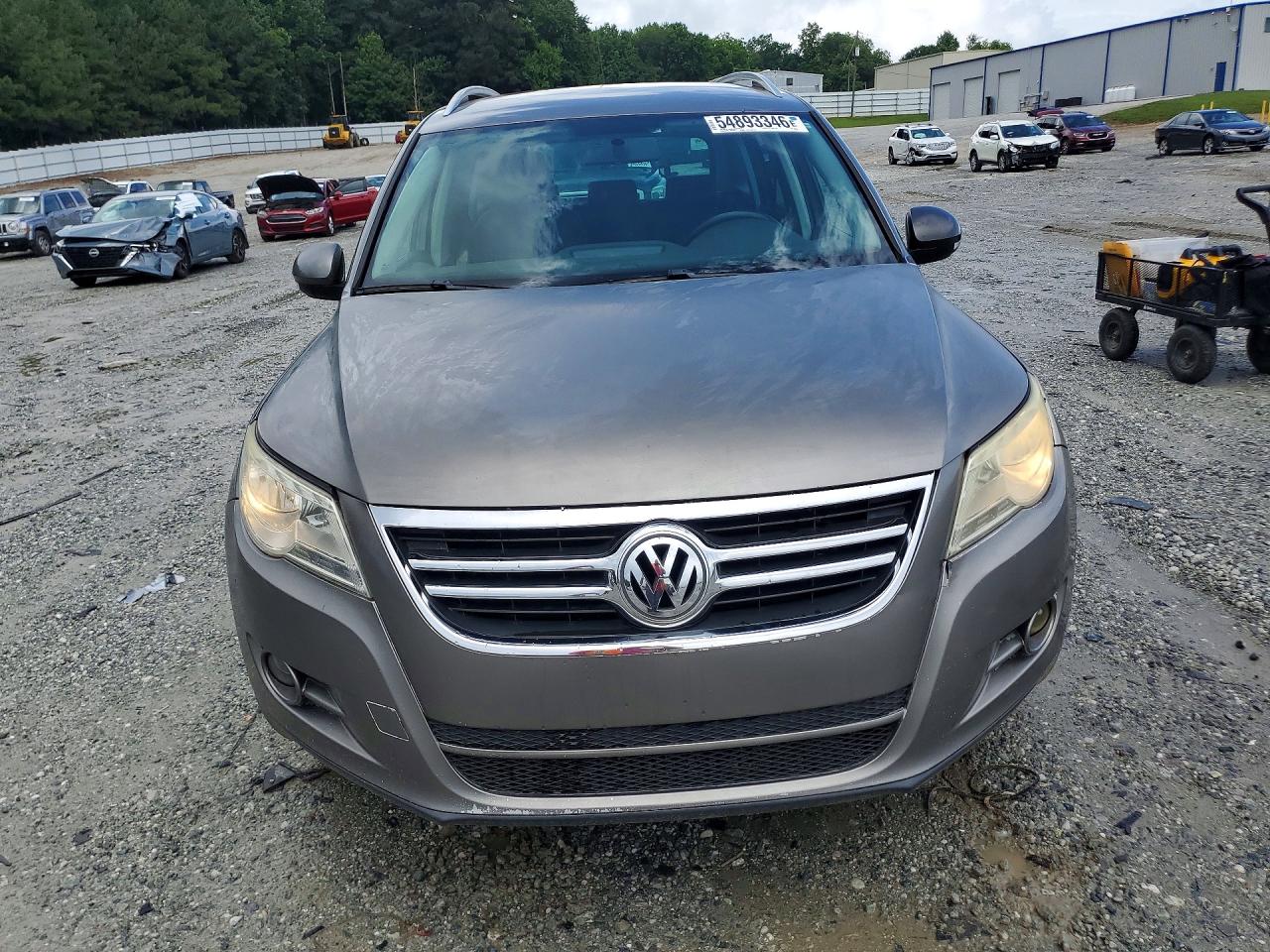 Volkswagen Tiguan S