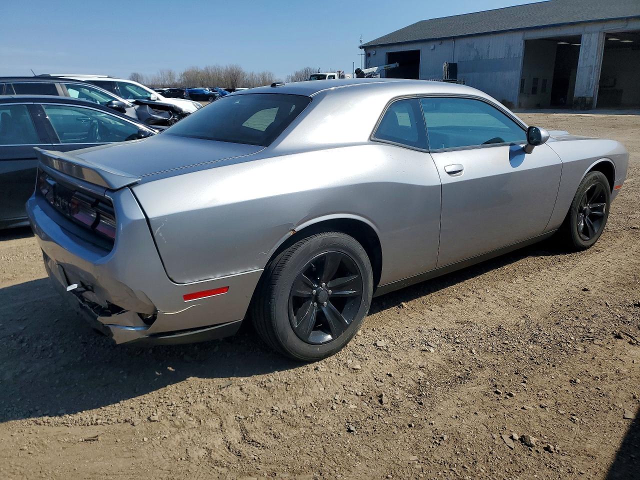 Dodge Challenger Sxt