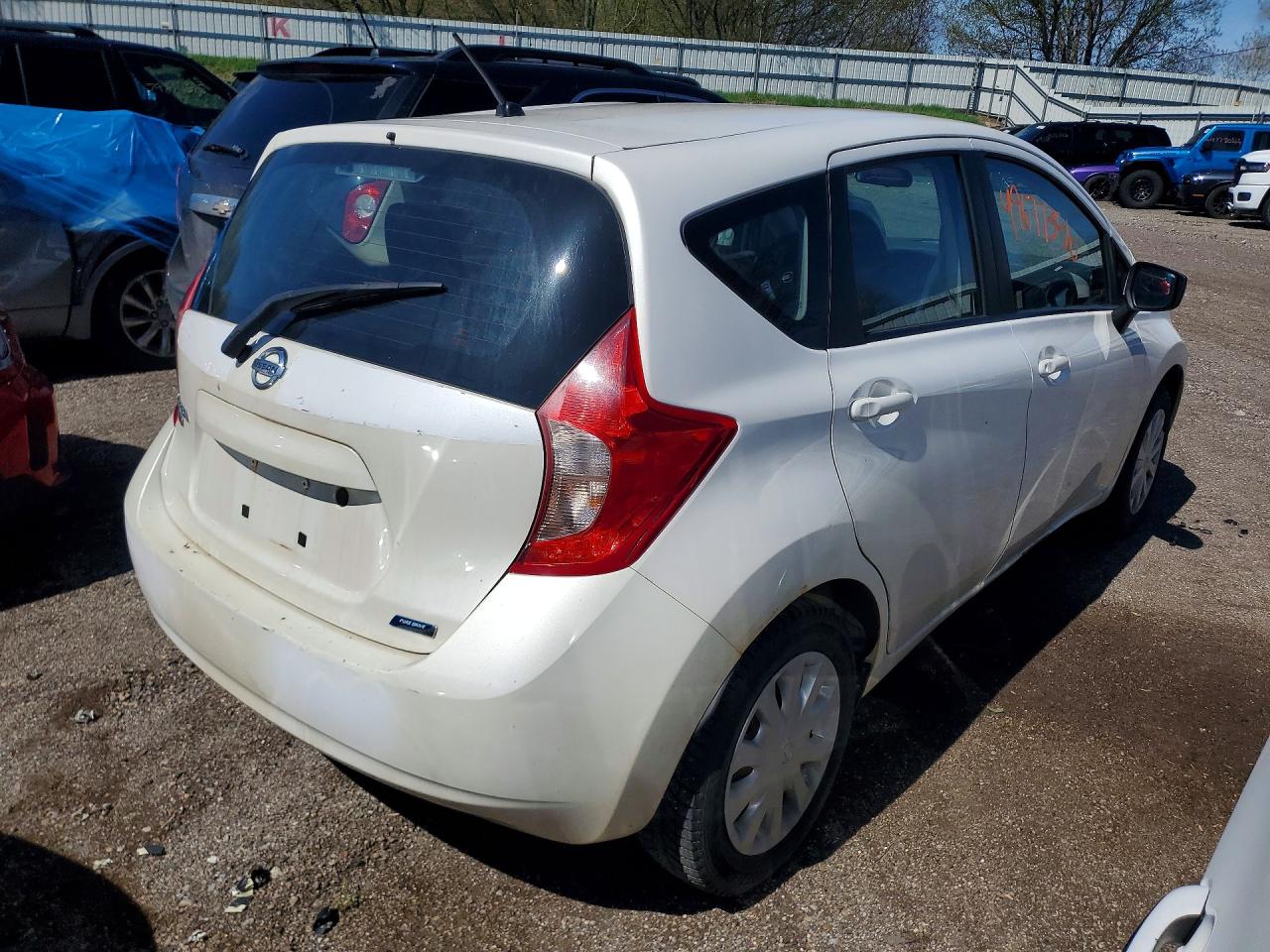 Nissan Versa S Plus
