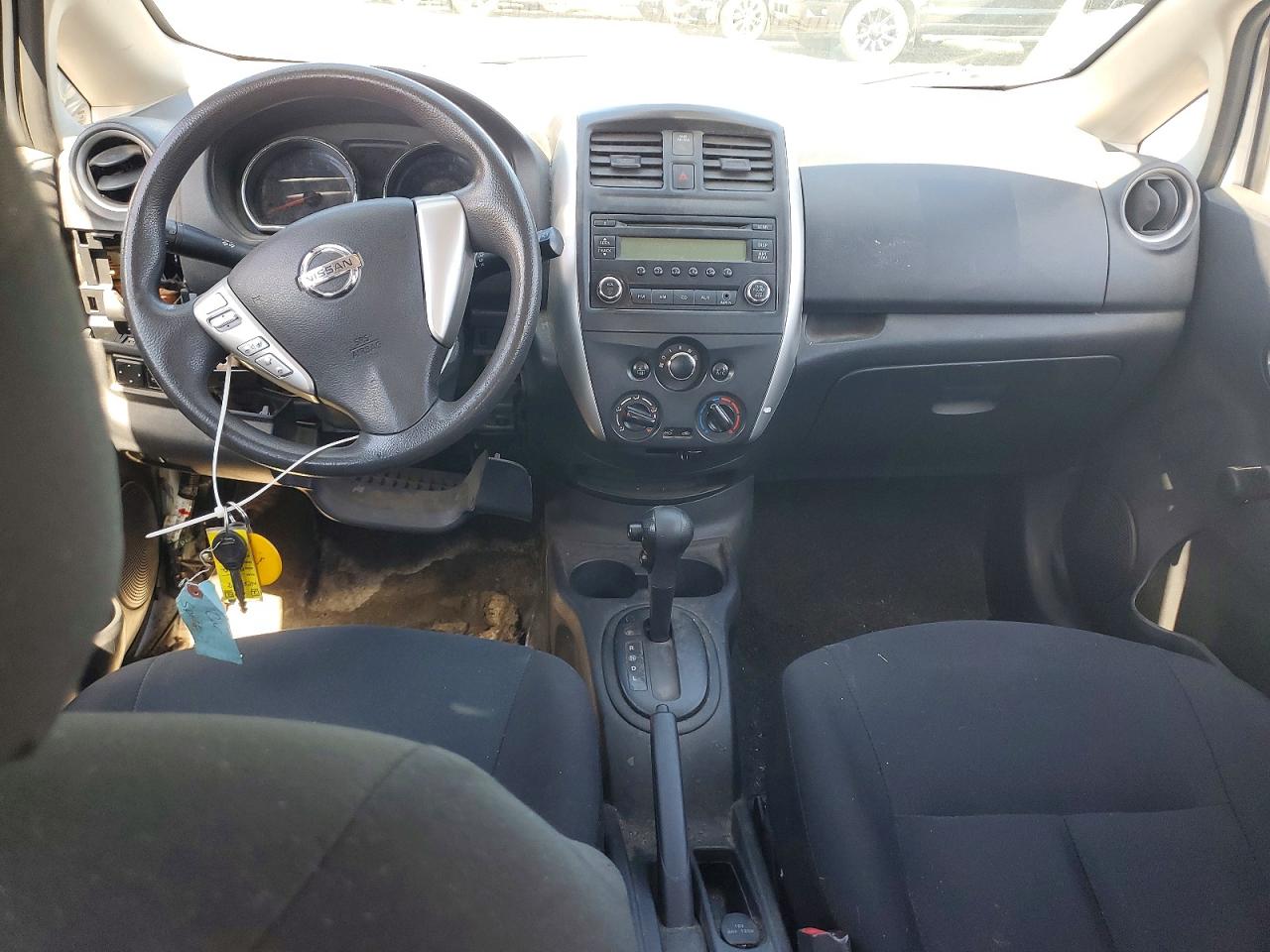 Nissan Versa S Plus
