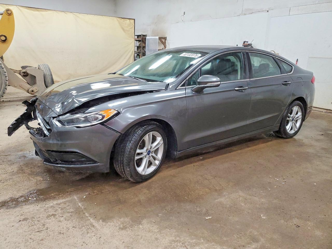 Salvage Ford Fusion Image