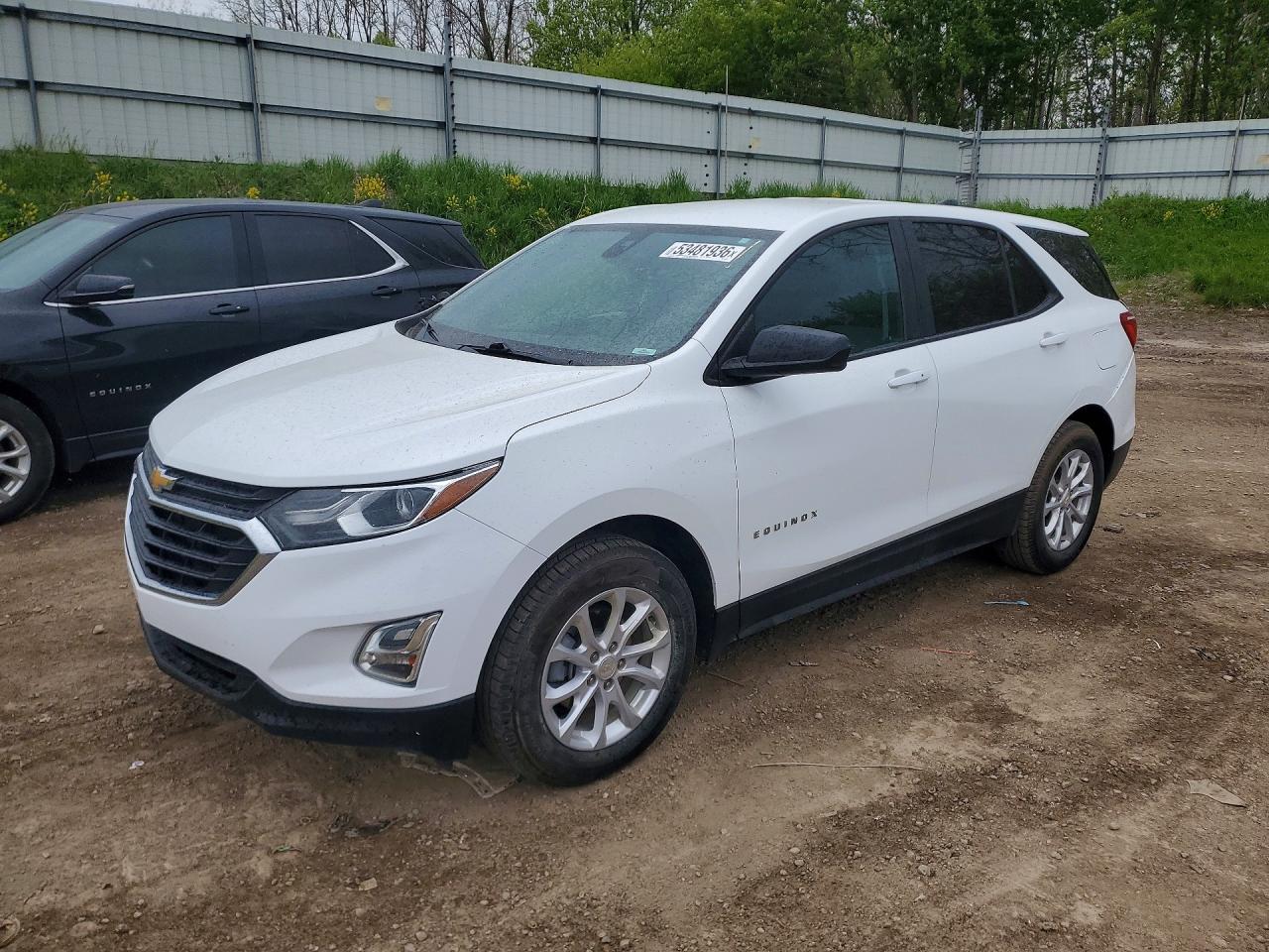 Salvage Chevrolet Equinox Image