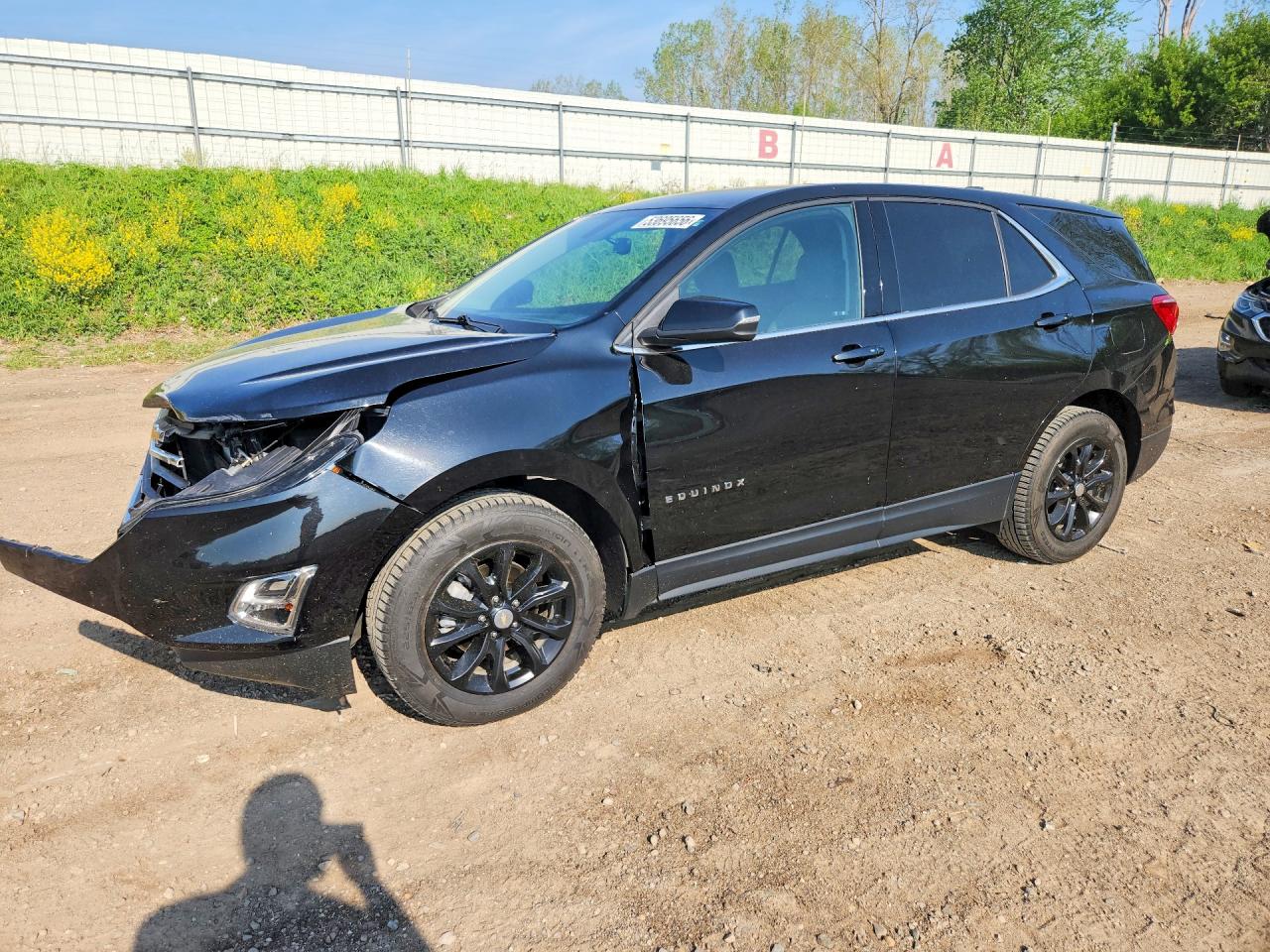 Salvage Chevrolet Equinox Image