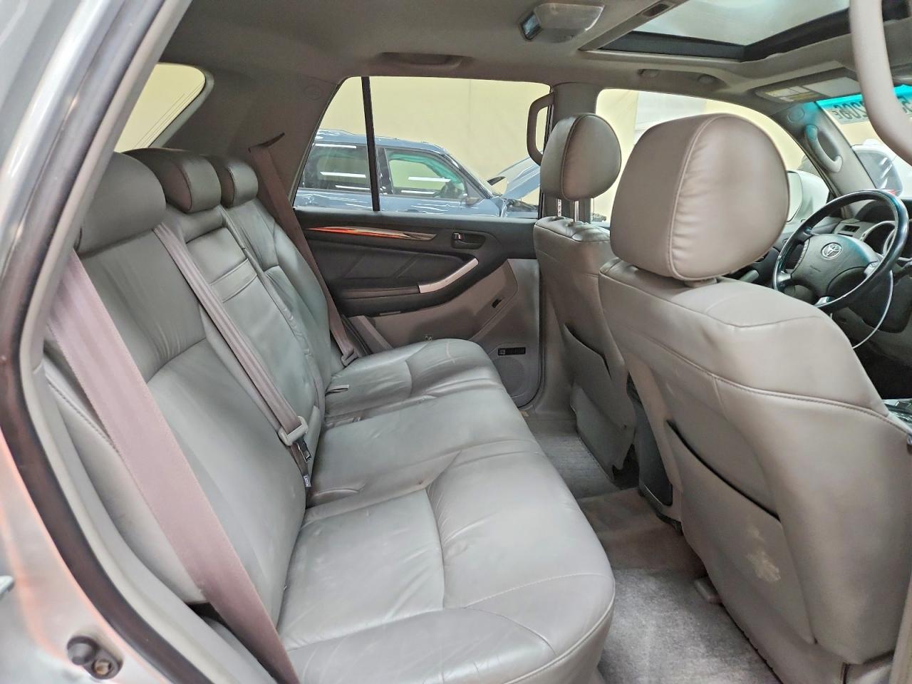 Toyota 4Runner Limited